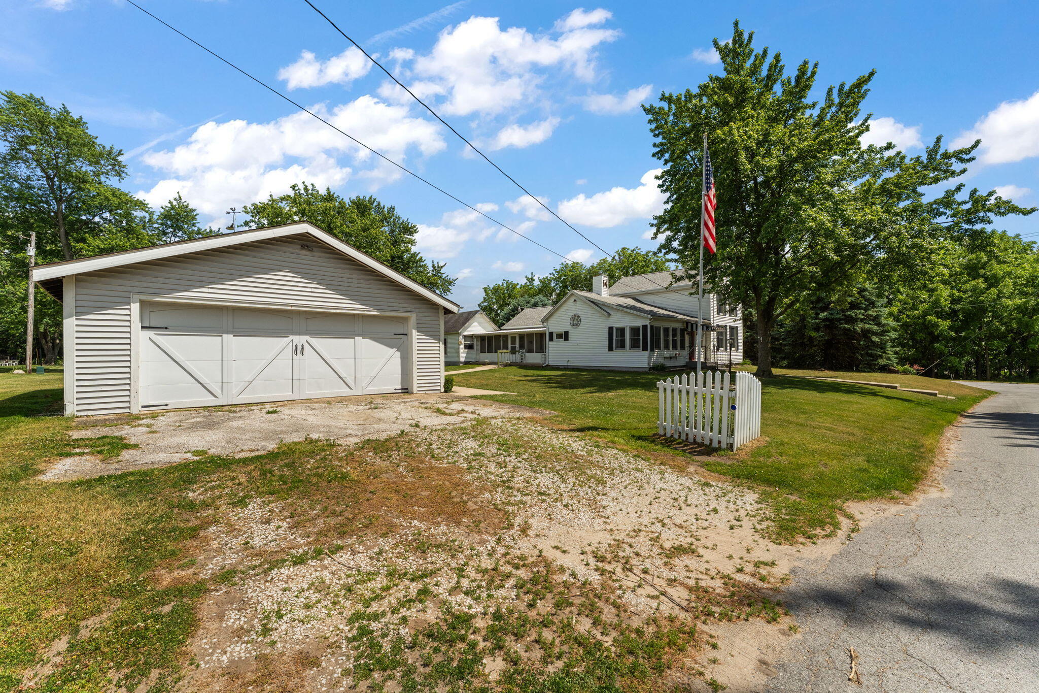 103 N Illinois Street, Hanna, IN 46340; Image #22