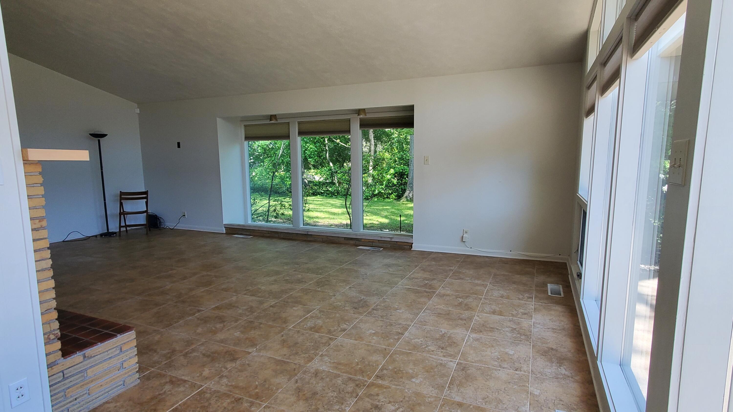 2614 Maple Street, Michigan City, IN 46360; Image #10