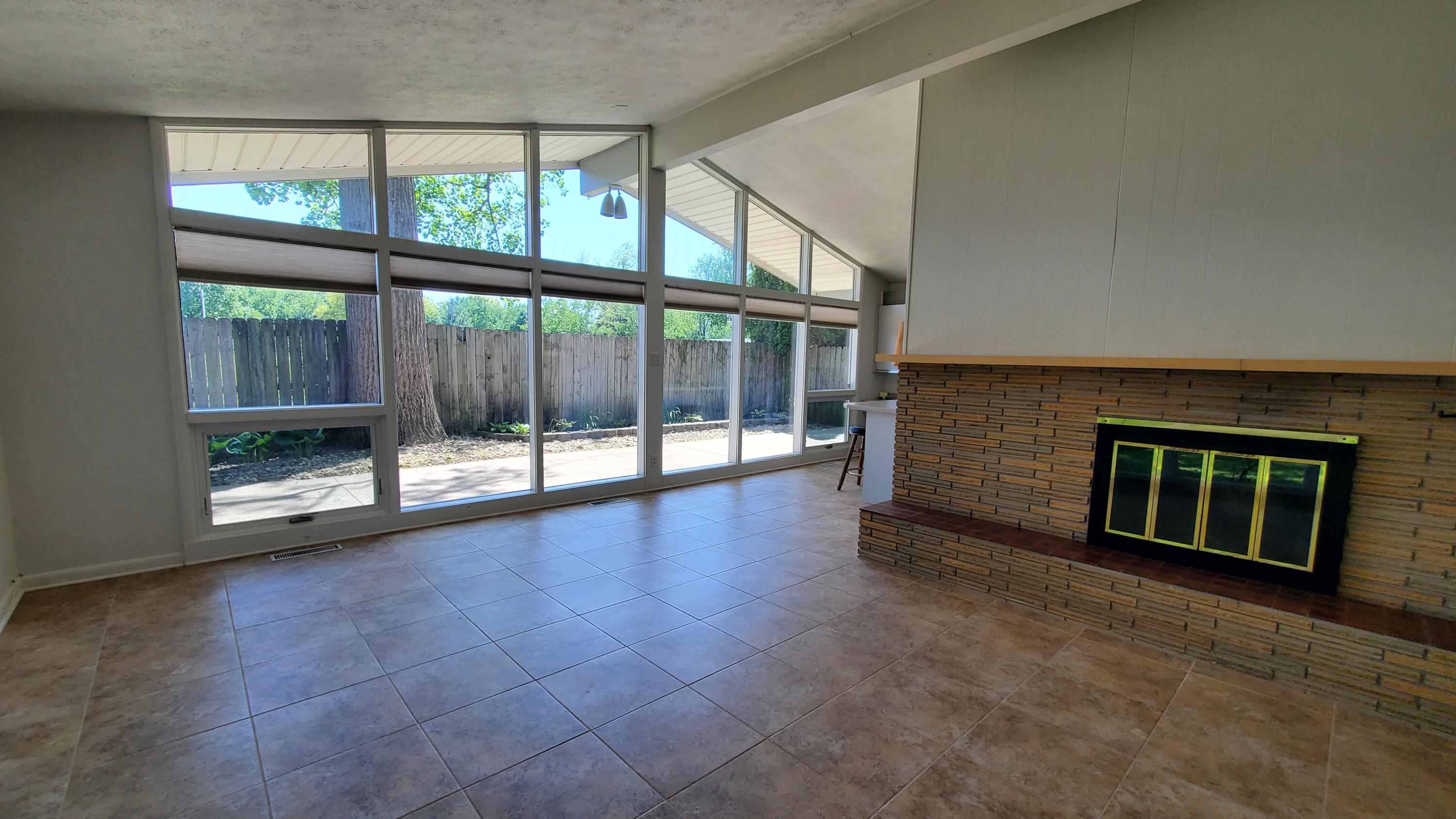 2614 Maple Street, Michigan City, IN 46360; Image #6
