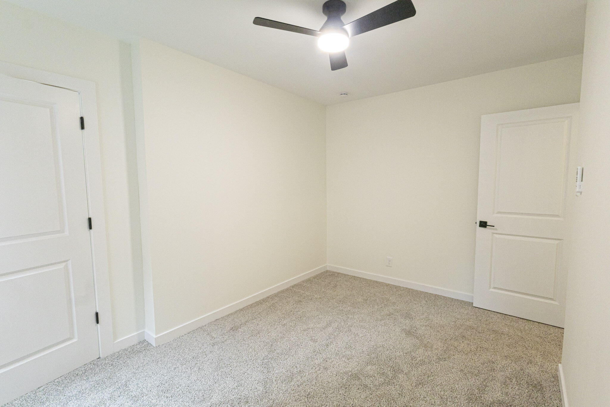 6929 Monroe Avenue, Hammond, IN 46324; Image #9