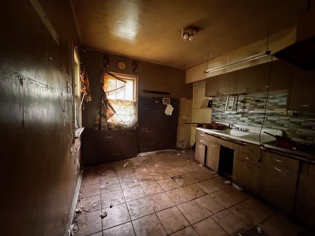 4004 Jackson Street, Gary, IN 46408; Image #7