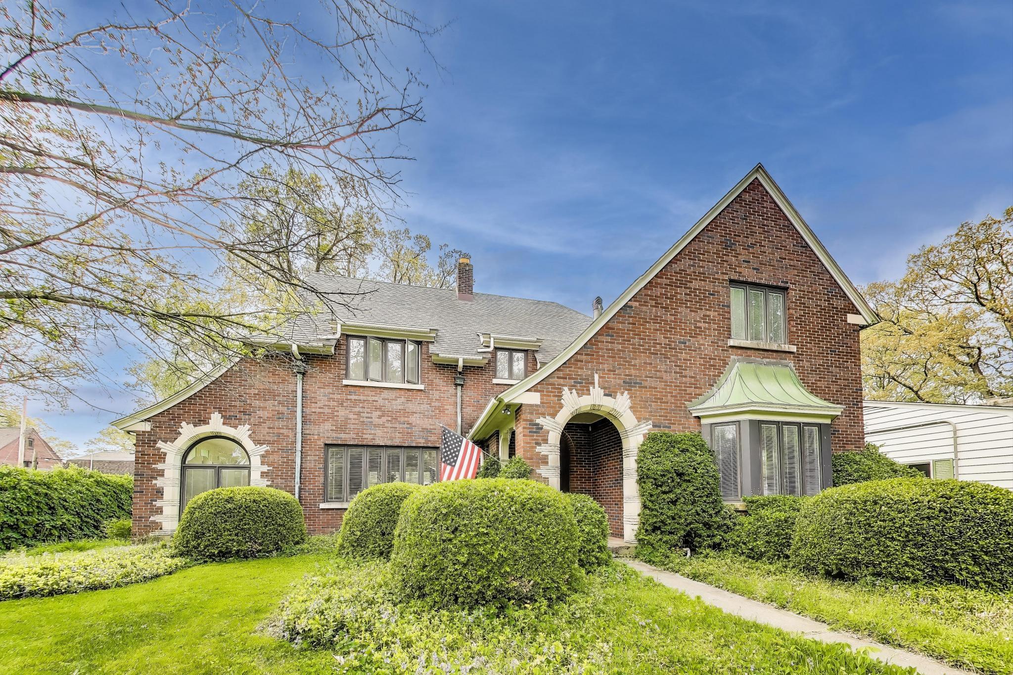 213 Kenwood Place, Michigan City, IN 46360; Image #2