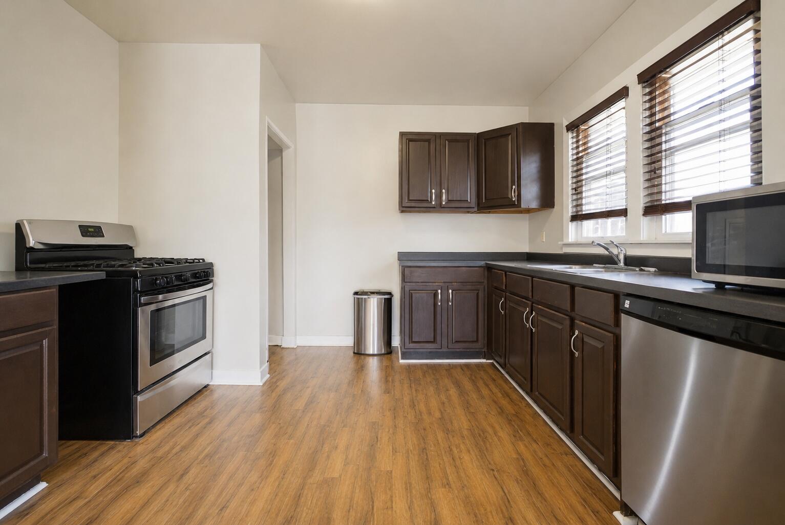 703 N Carroll Avenue, Michigan City, IN 46360; Image #4