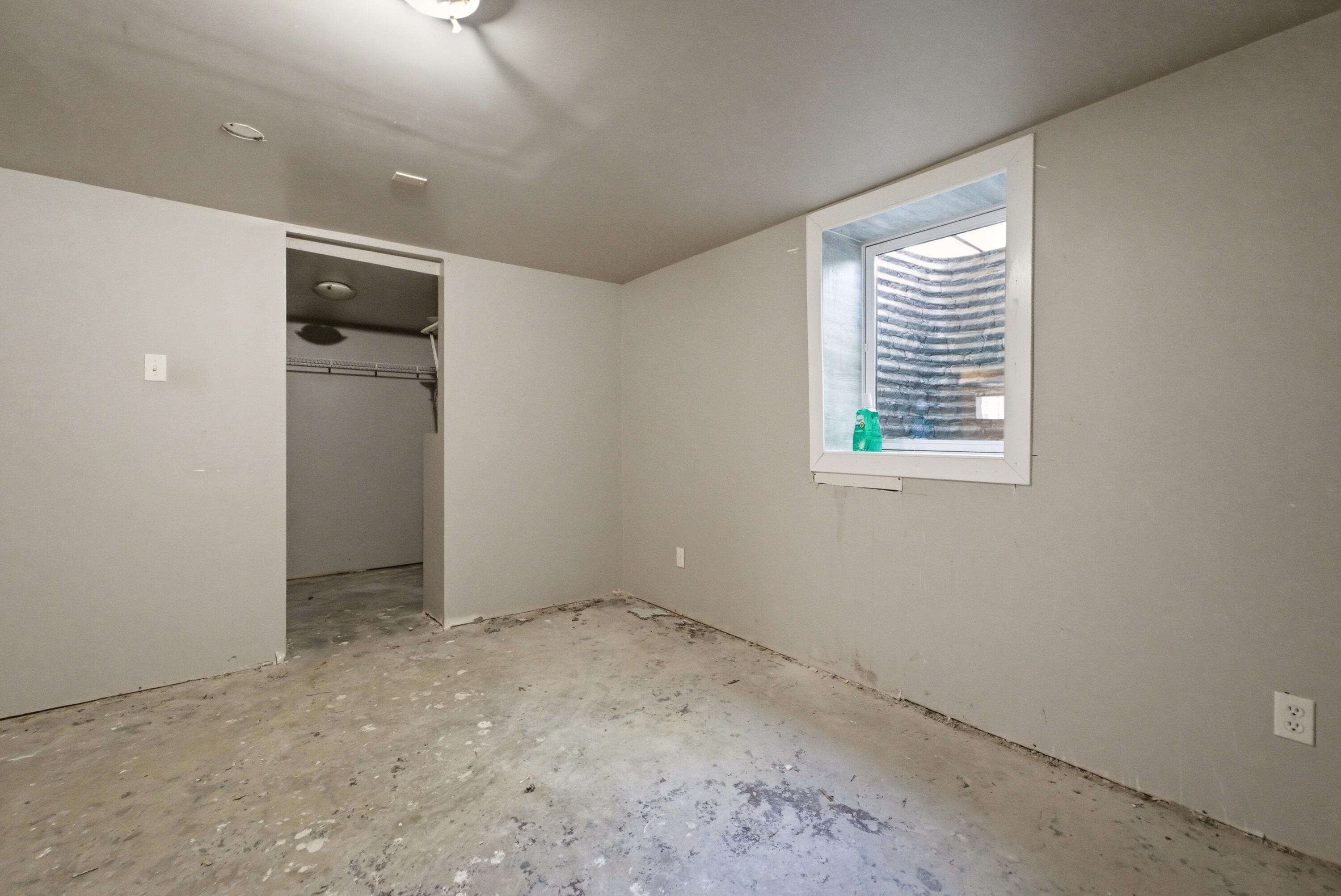 703 N Carroll Avenue, Michigan City, IN 46360; Image #9