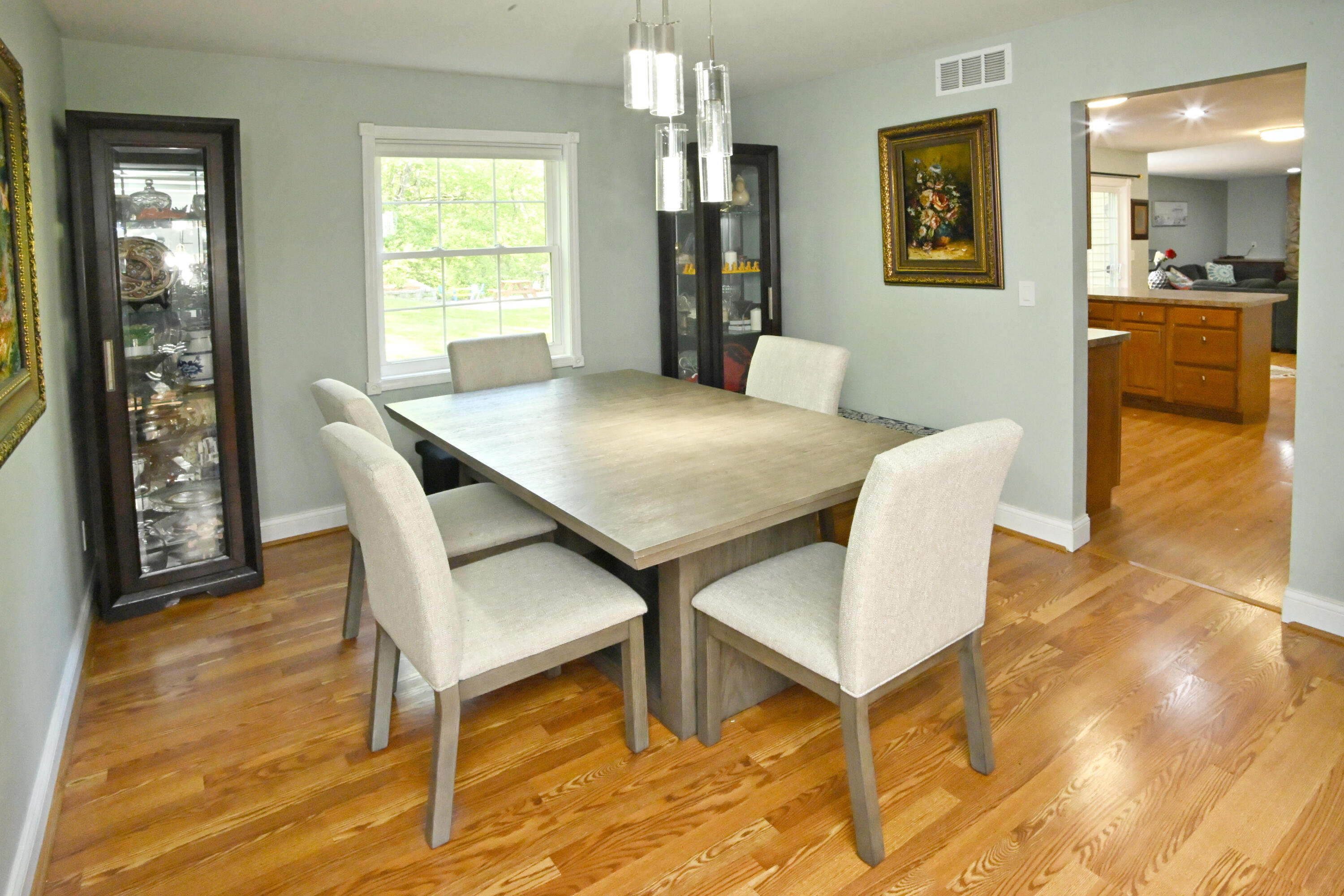 423 Shorewood Court, Valparaiso, IN 46385; Image #9