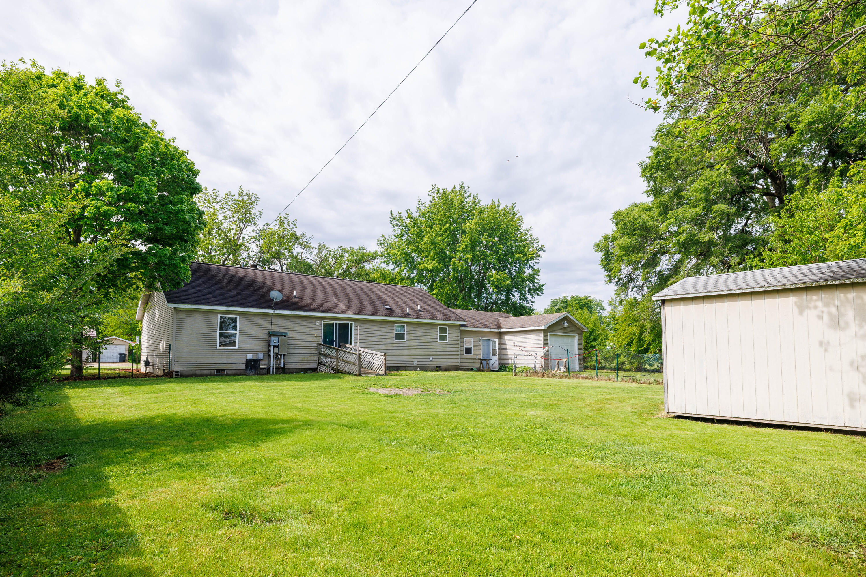 106 W Allen Street, Kentland, IN 47951; Image #30