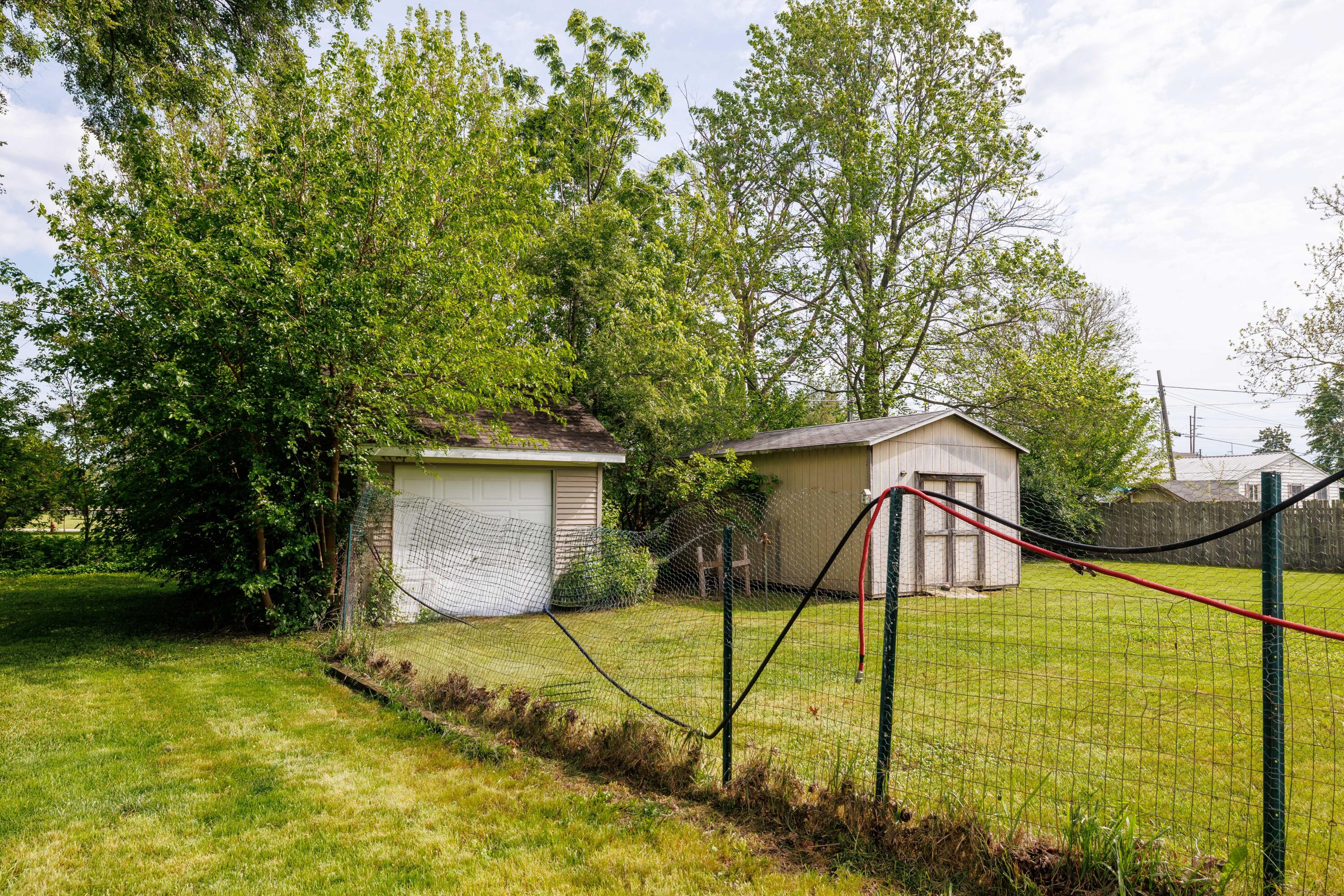 106 W Allen Street, Kentland, IN 47951; Image #32