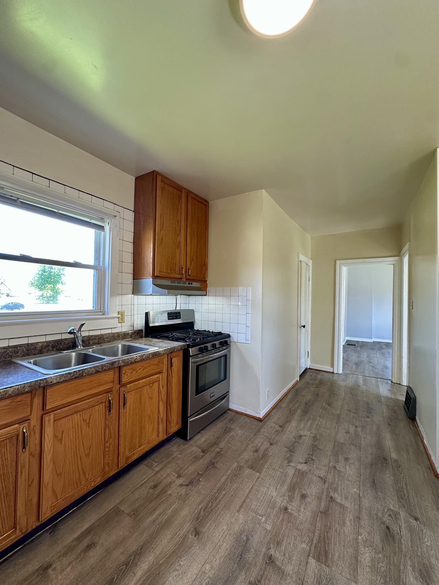 814 Summer Street, Hammond, IN 46320; Image #14
