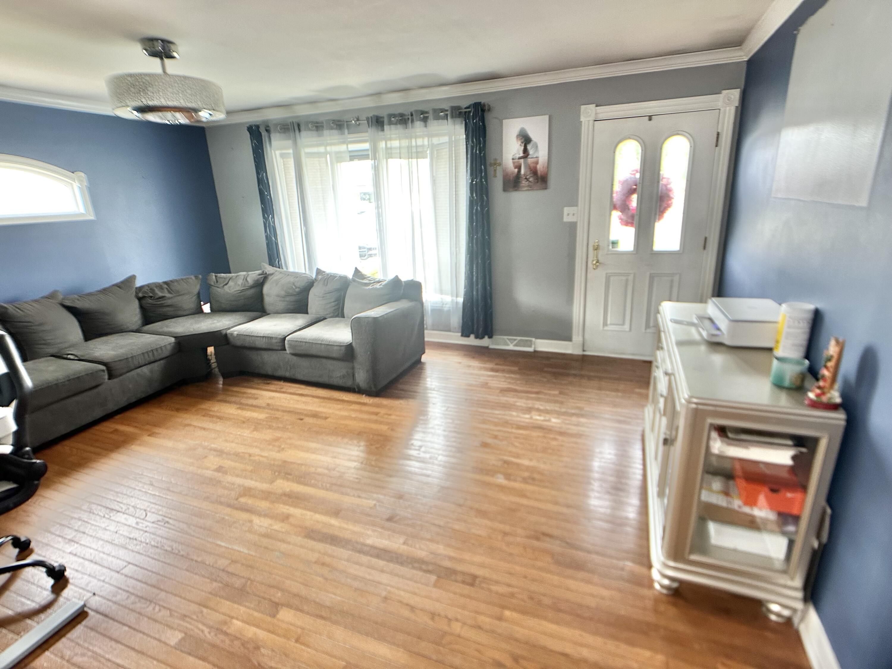 2918 100th Street, Highland, IN 46322; Image #3