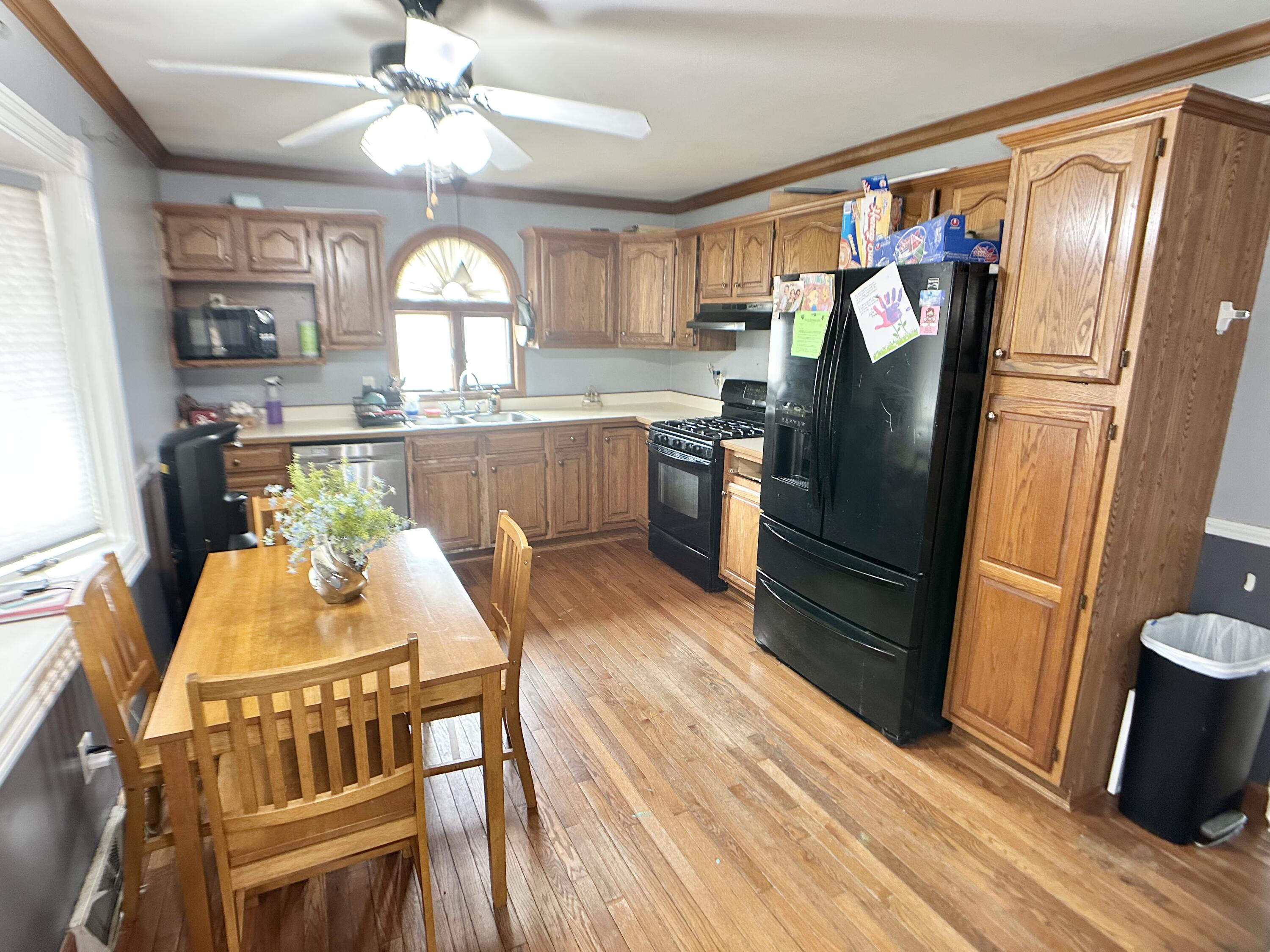 2918 100th Street, Highland, IN 46322; Image #4