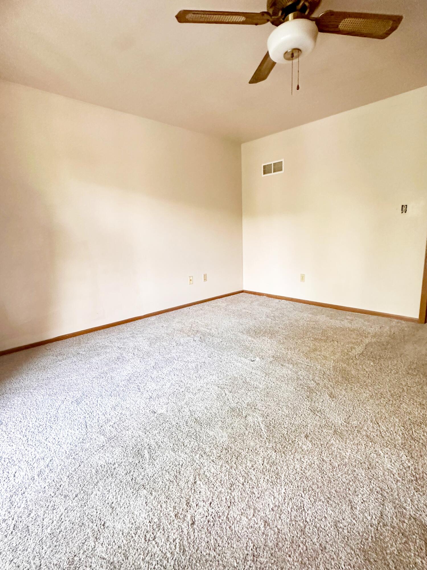 940 Jordan Circle, Schererville, IN 46375; Image #13