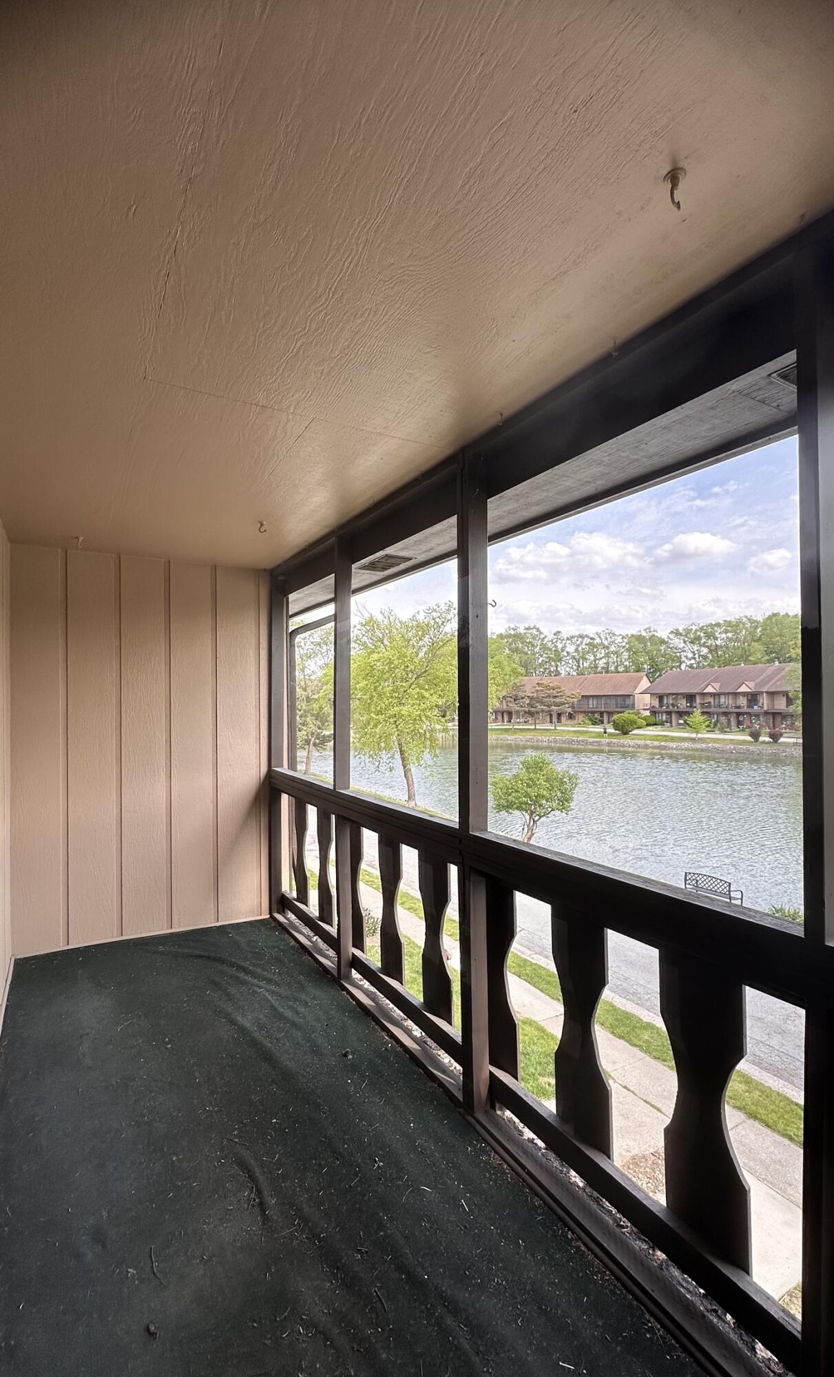 940 Jordan Circle, Schererville, IN 46375; Image #2