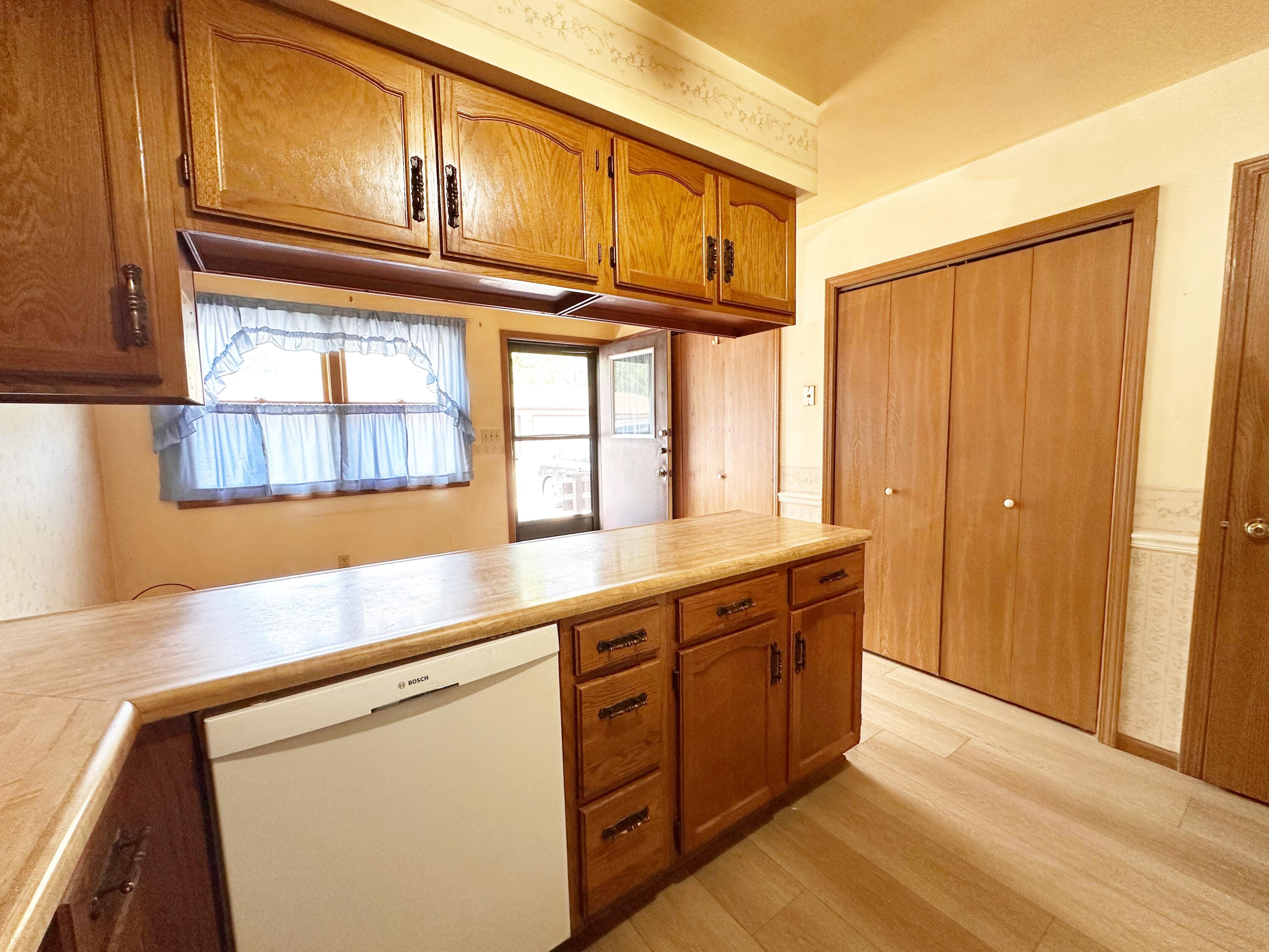 940 Jordan Circle, Schererville, IN 46375; Image #6
