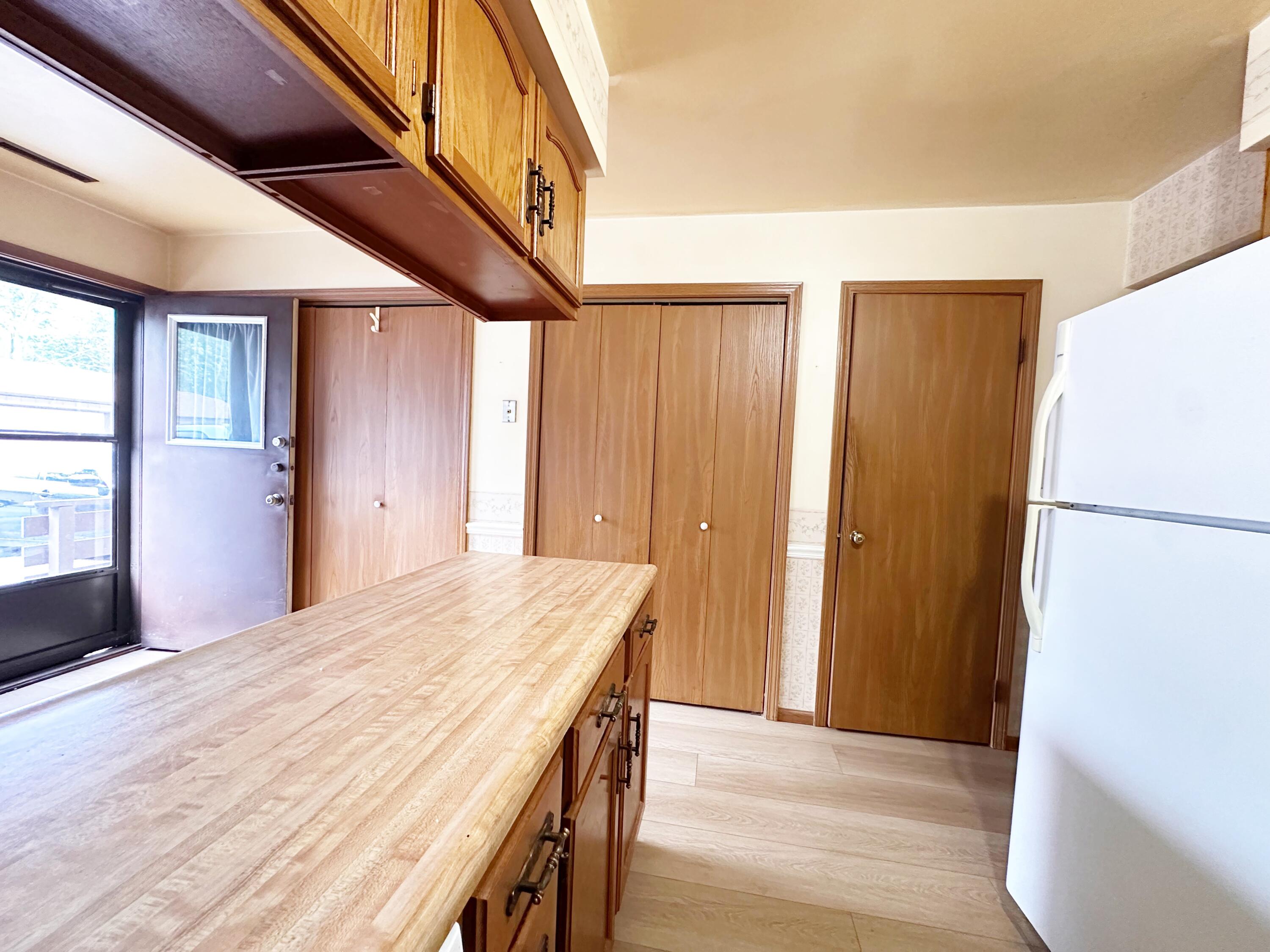 940 Jordan Circle, Schererville, IN 46375; Image #7
