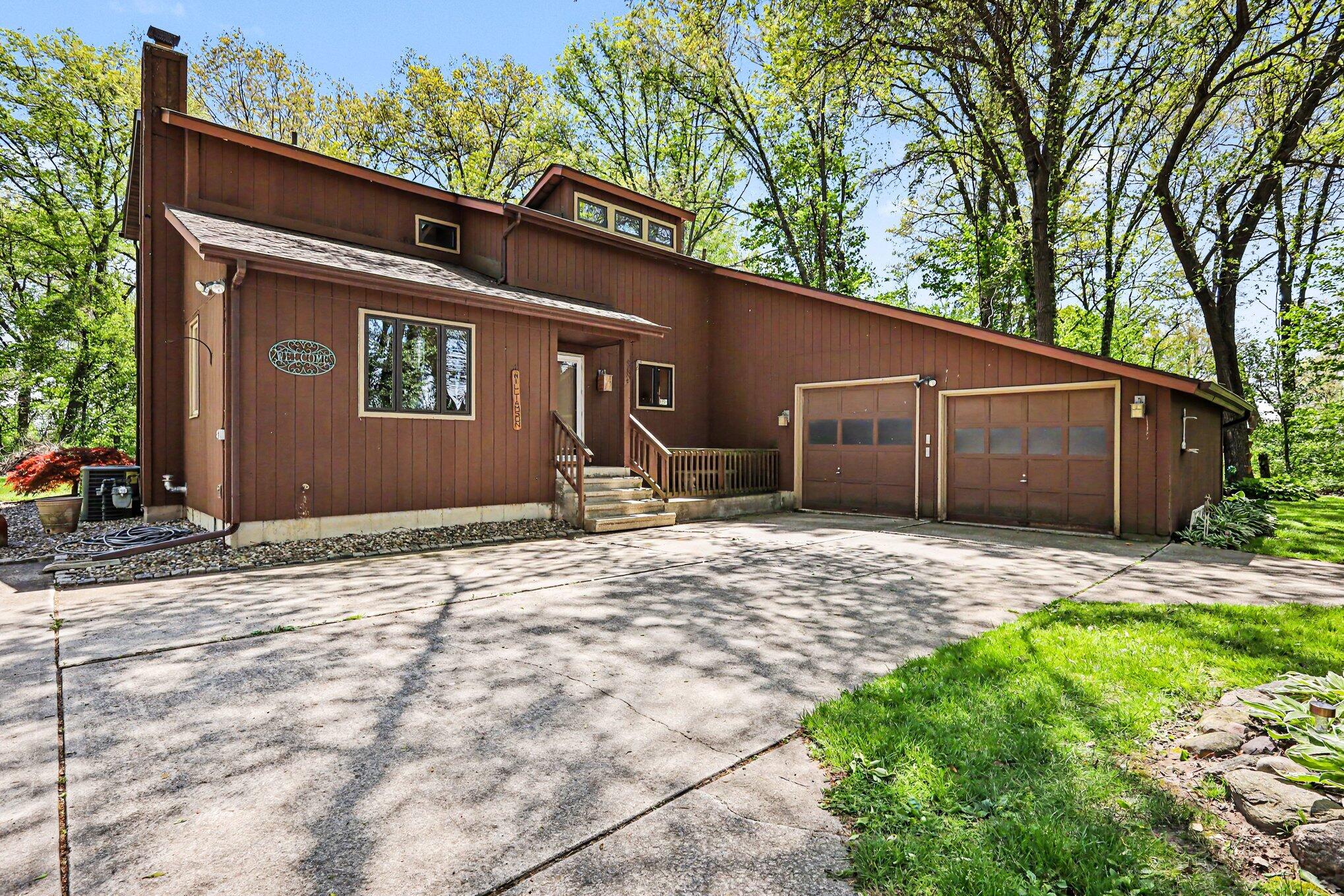 2101 N 350 E, Rolling Prairie, IN 46371; Image #1