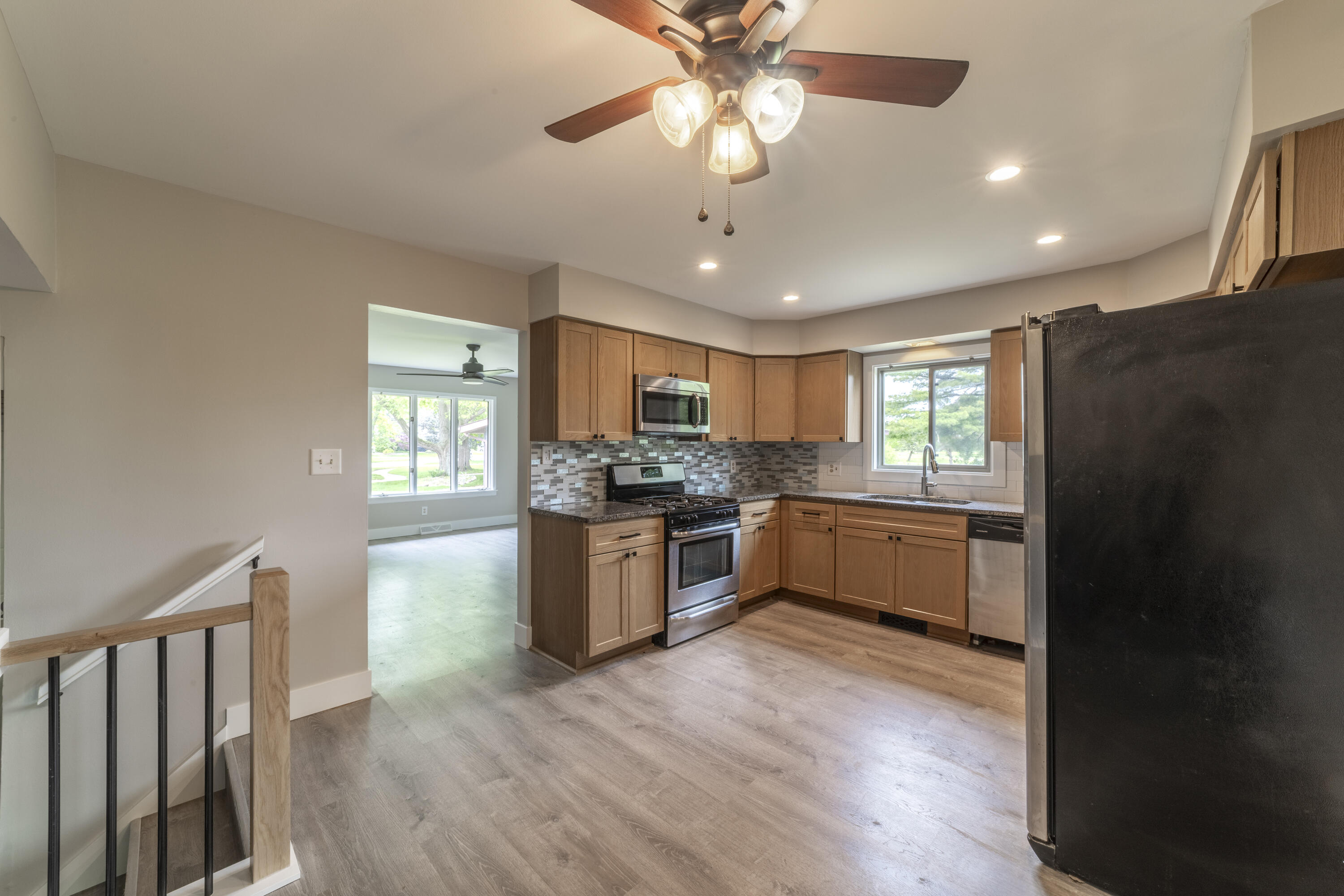 340 Golfview Drive, Schererville, IN 46375; Image #10