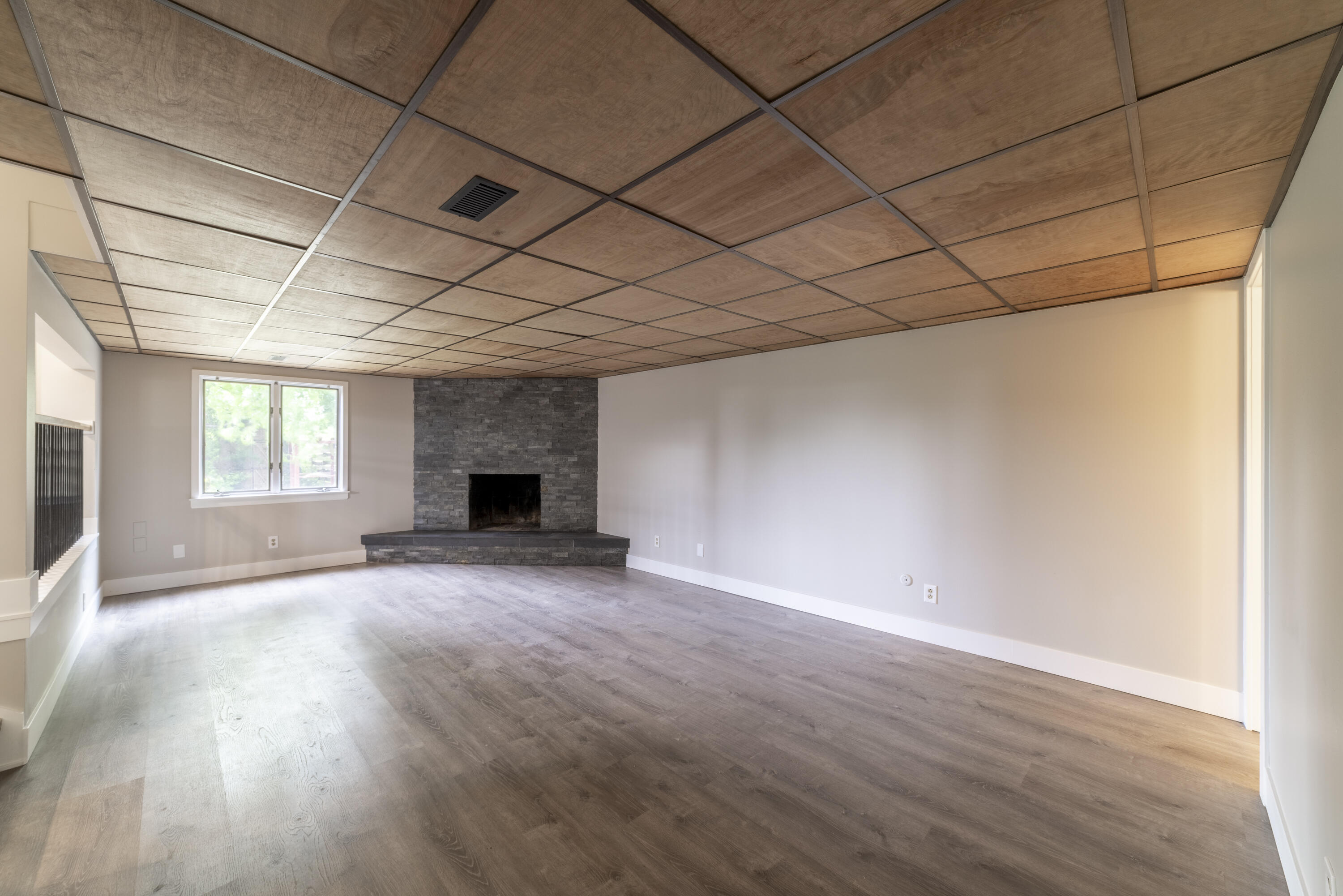 340 Golfview Drive, Schererville, IN 46375; Image #32