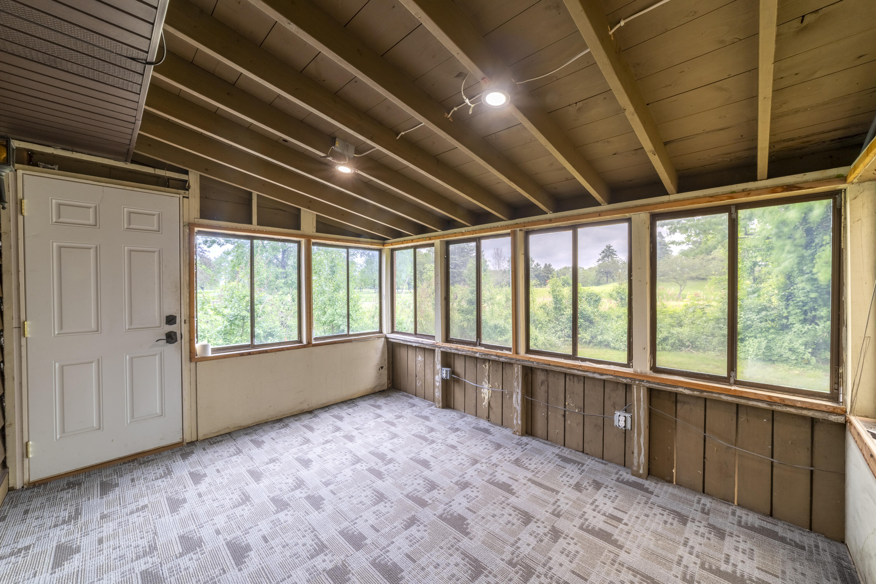 340 Golfview Drive, Schererville, IN 46375; Image #35