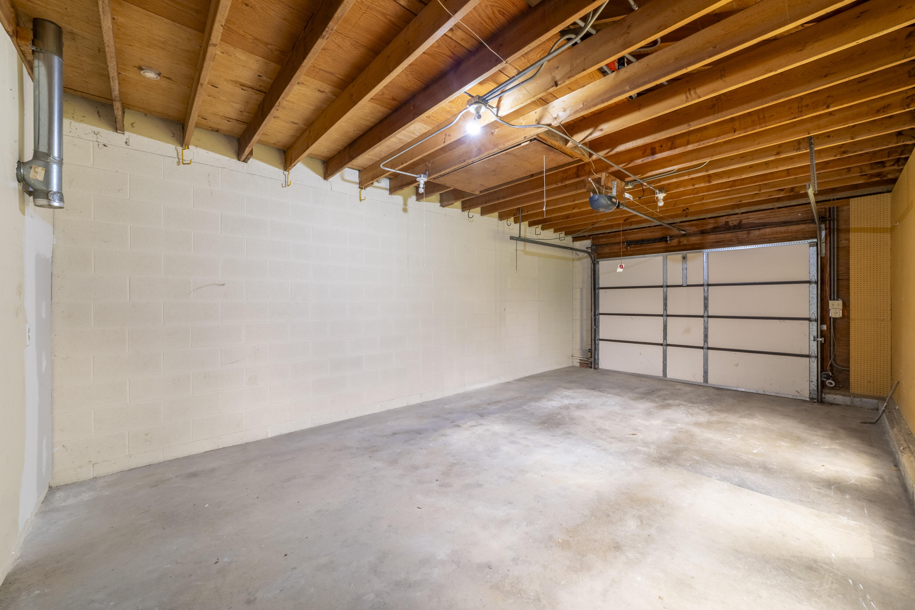 340 Golfview Drive, Schererville, IN 46375; Image #40