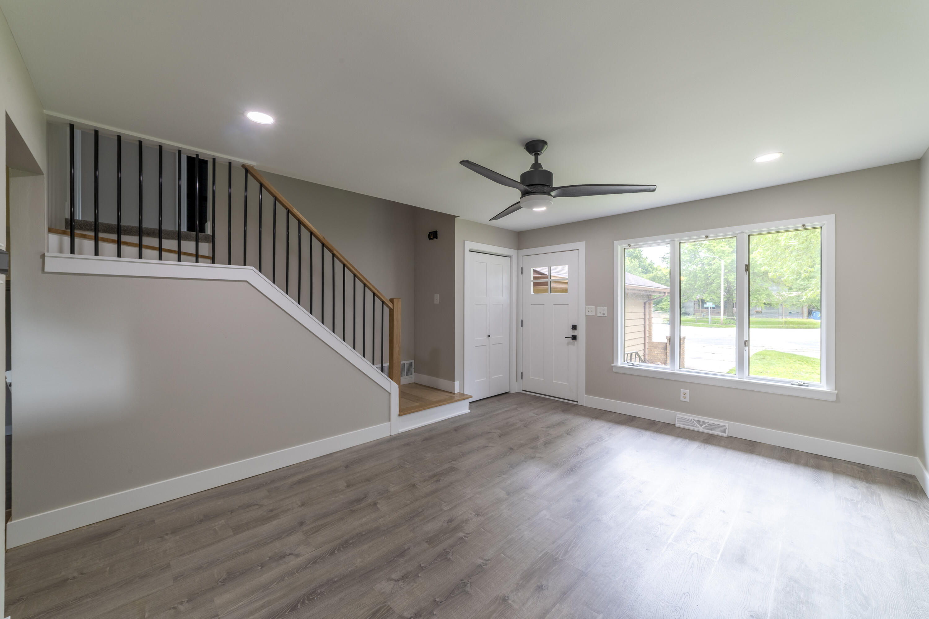 340 Golfview Drive, Schererville, IN 46375; Image #6