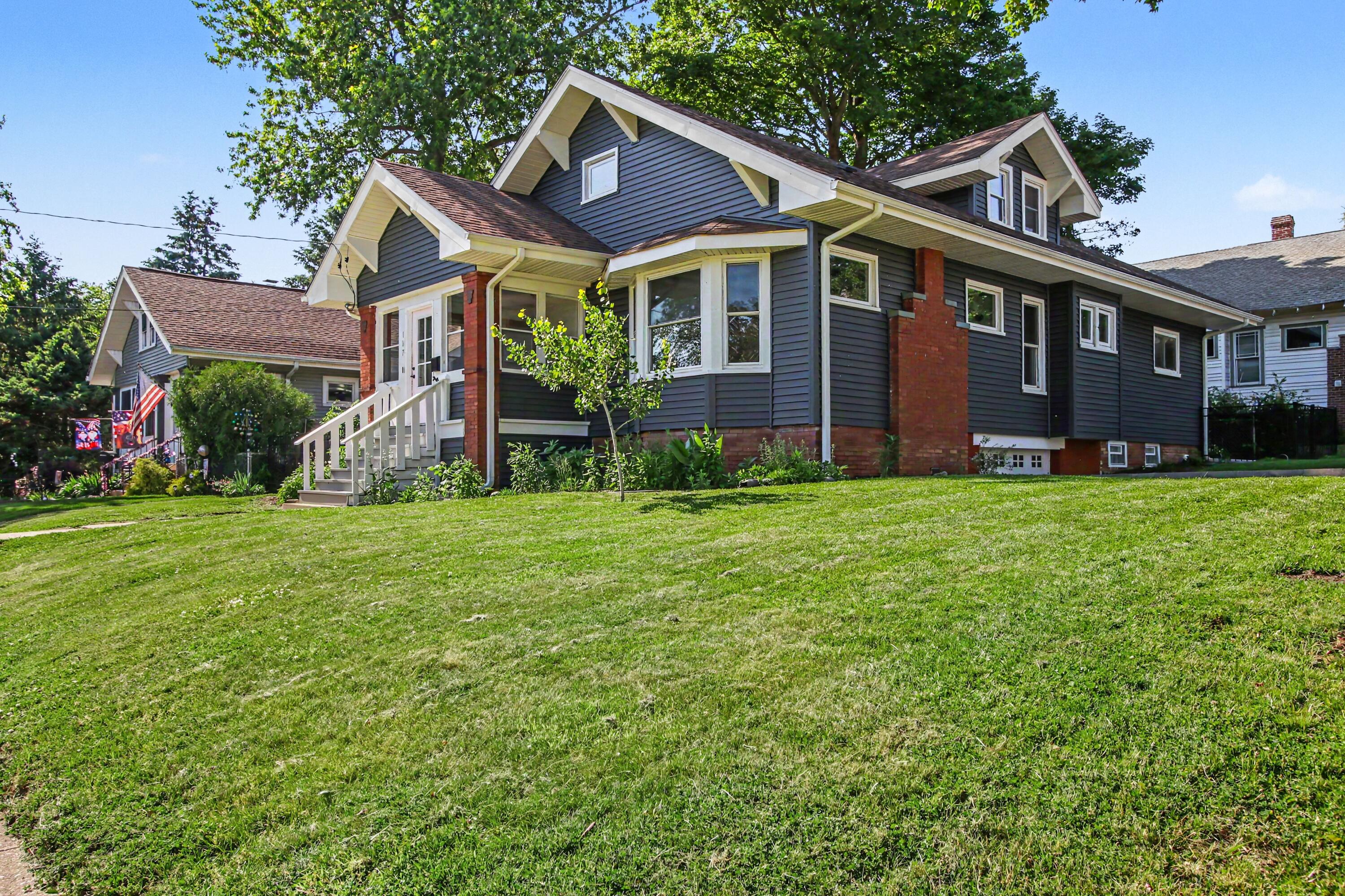 107 Institute Street, Valparaiso, IN 46383; Image #2