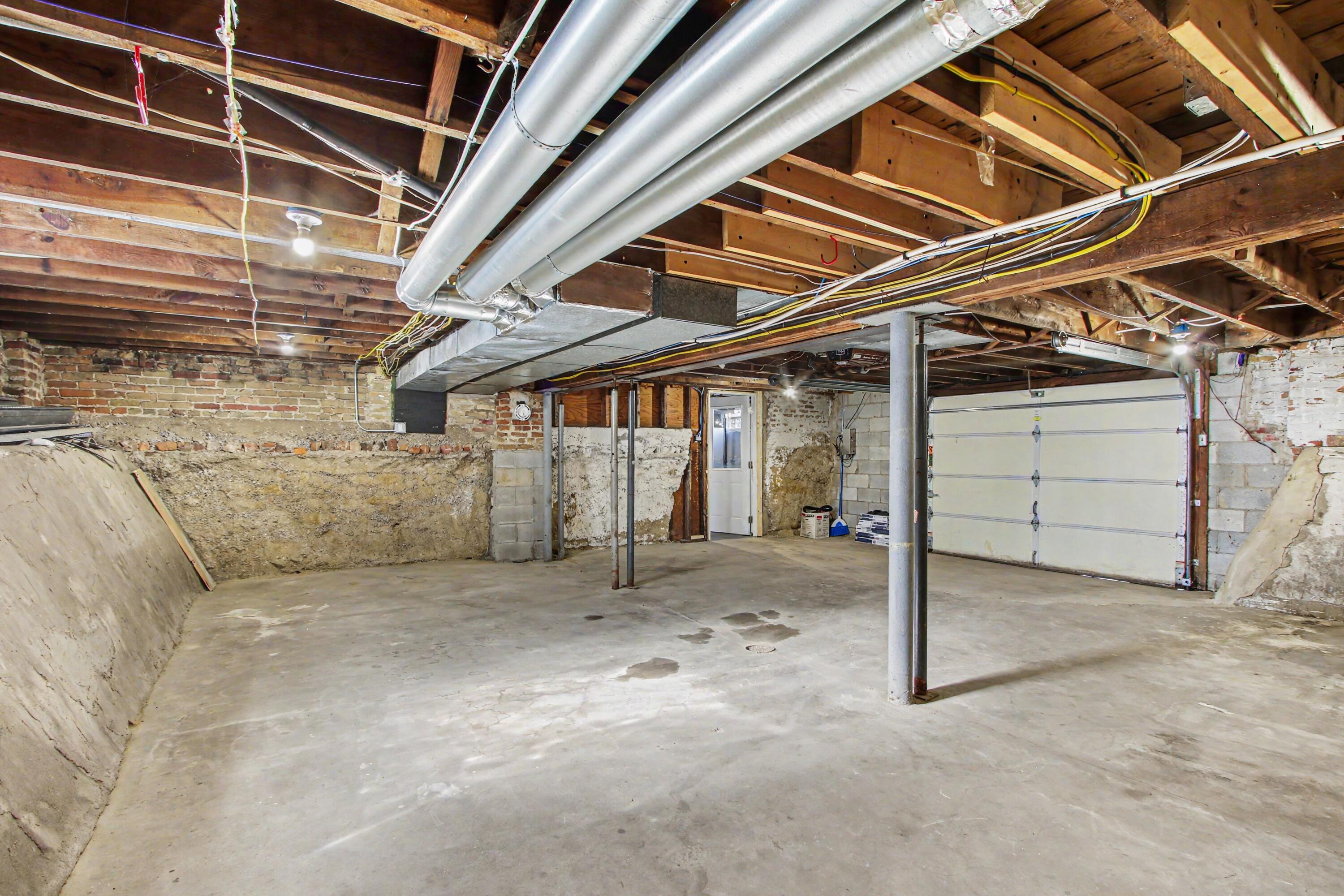 107 Institute Street, Valparaiso, IN 46383; Image #28