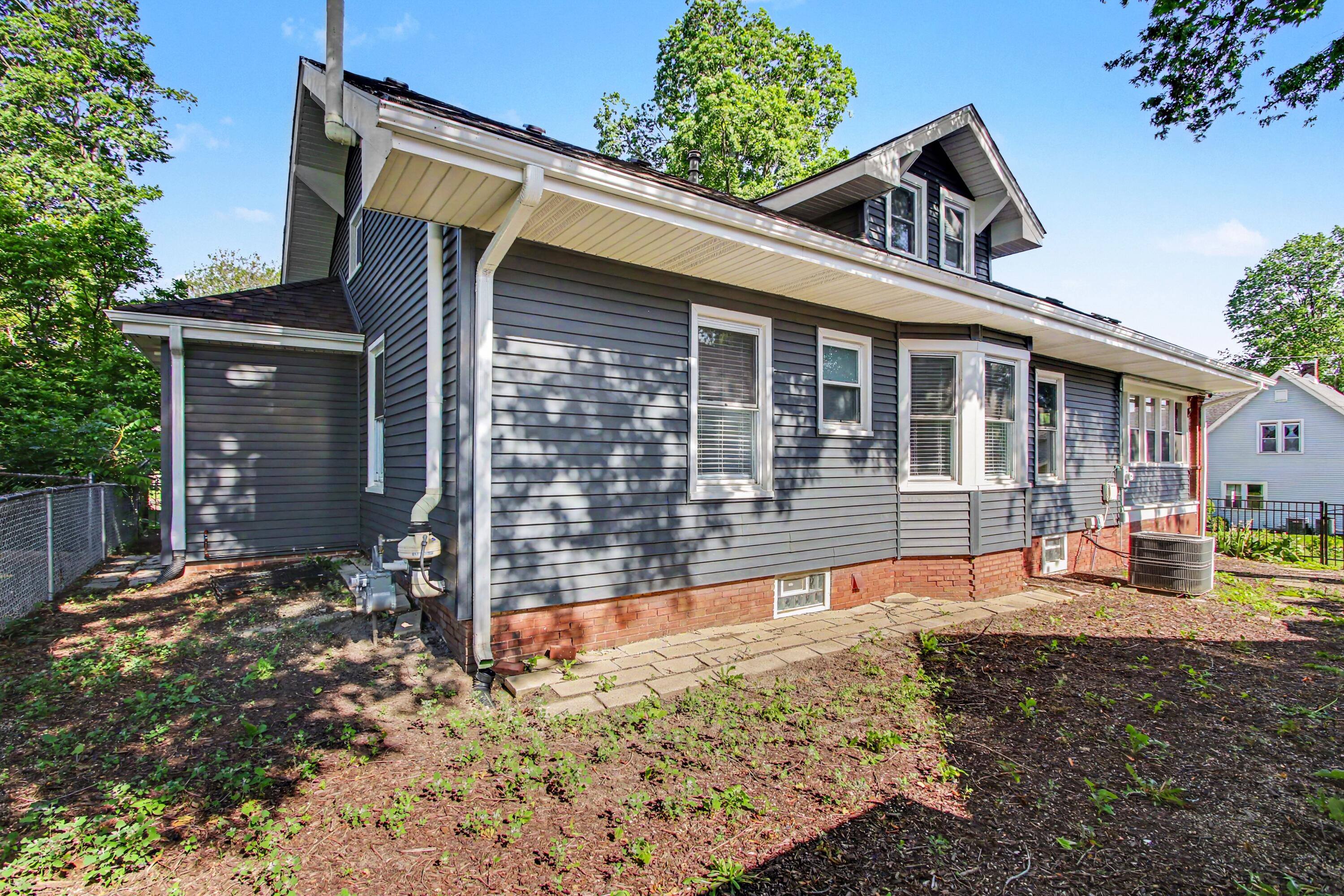 107 Institute Street, Valparaiso, IN 46383; Image #32
