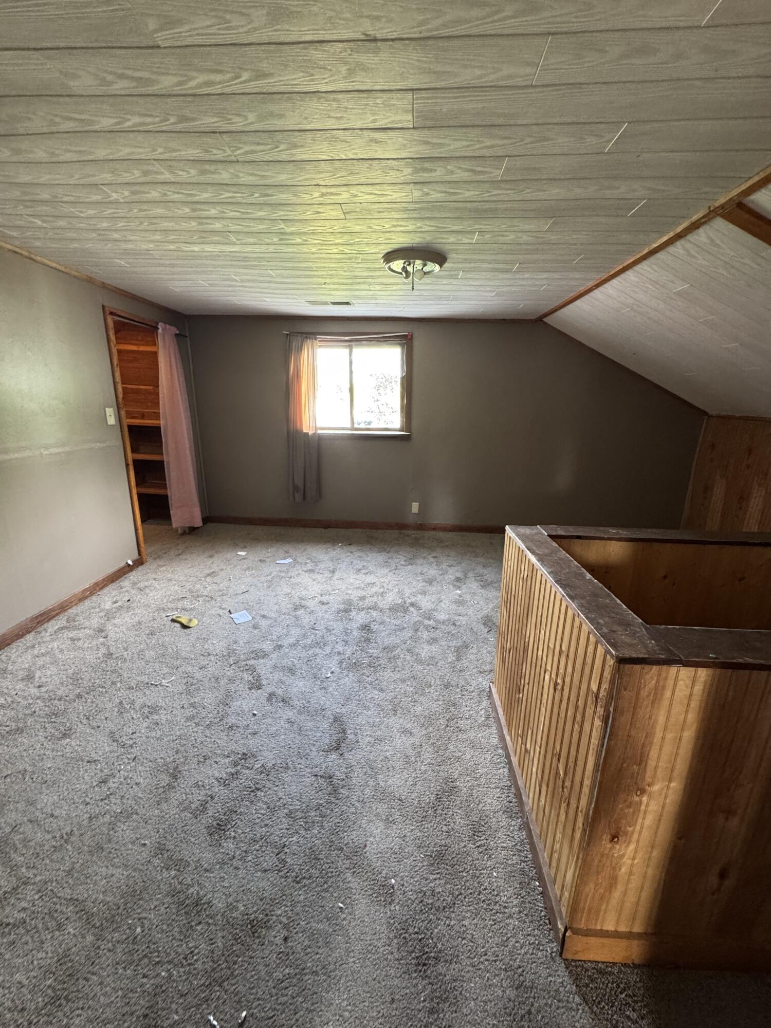 41 N Michigan Avenue, Hobart, IN 46342; Image #9