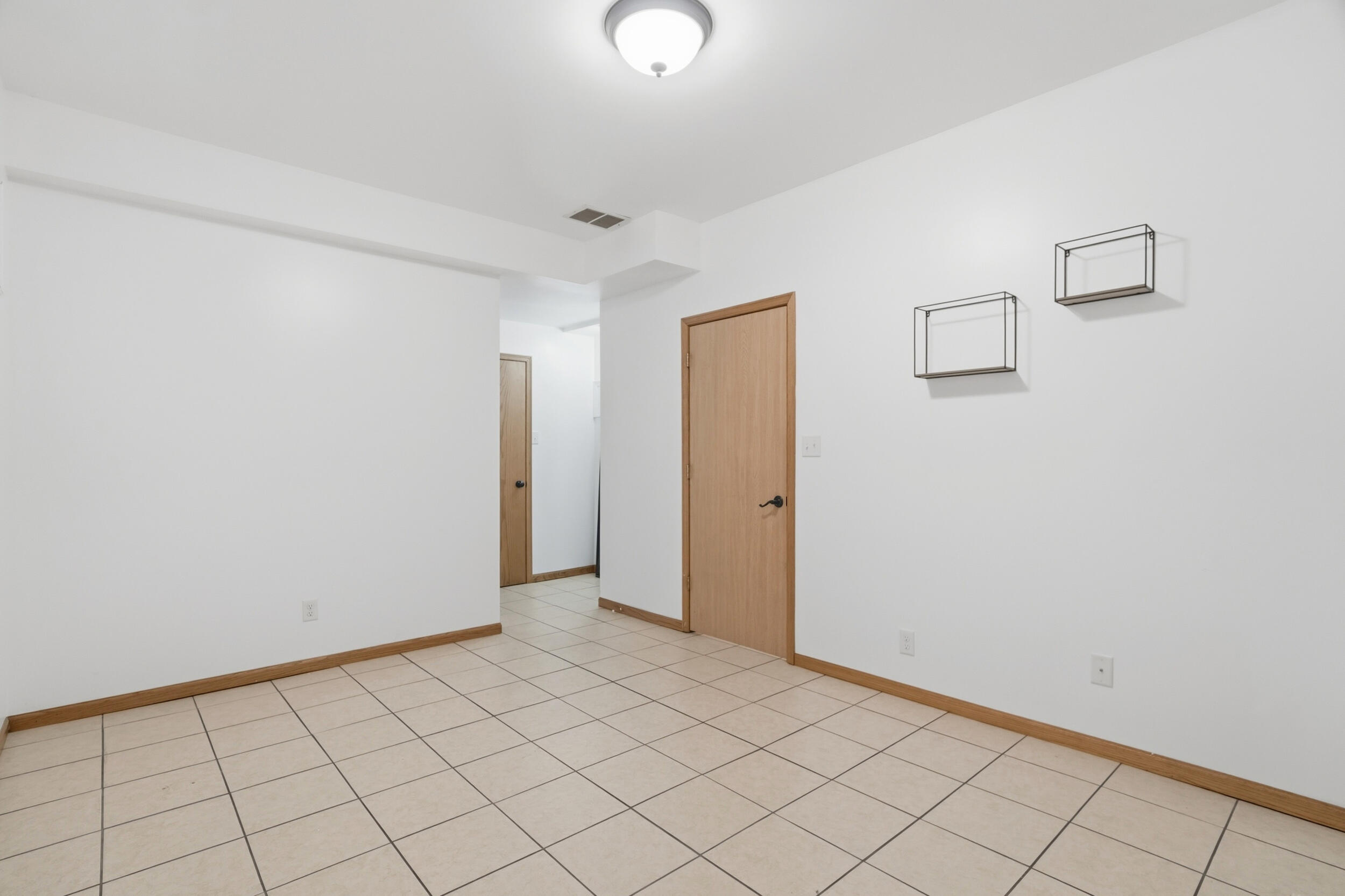 6281 Marietta Avenue, Portage, IN 46368; Image #39