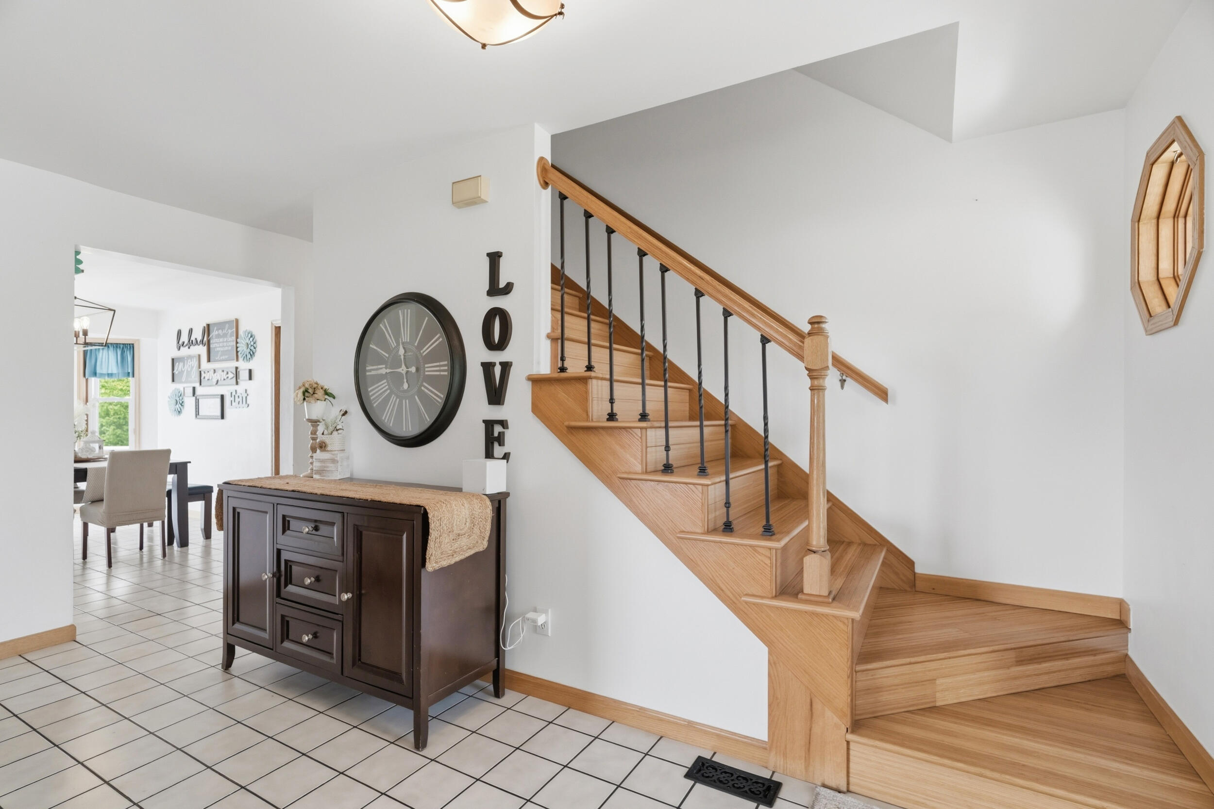 6281 Marietta Avenue, Portage, IN 46368; Image #5