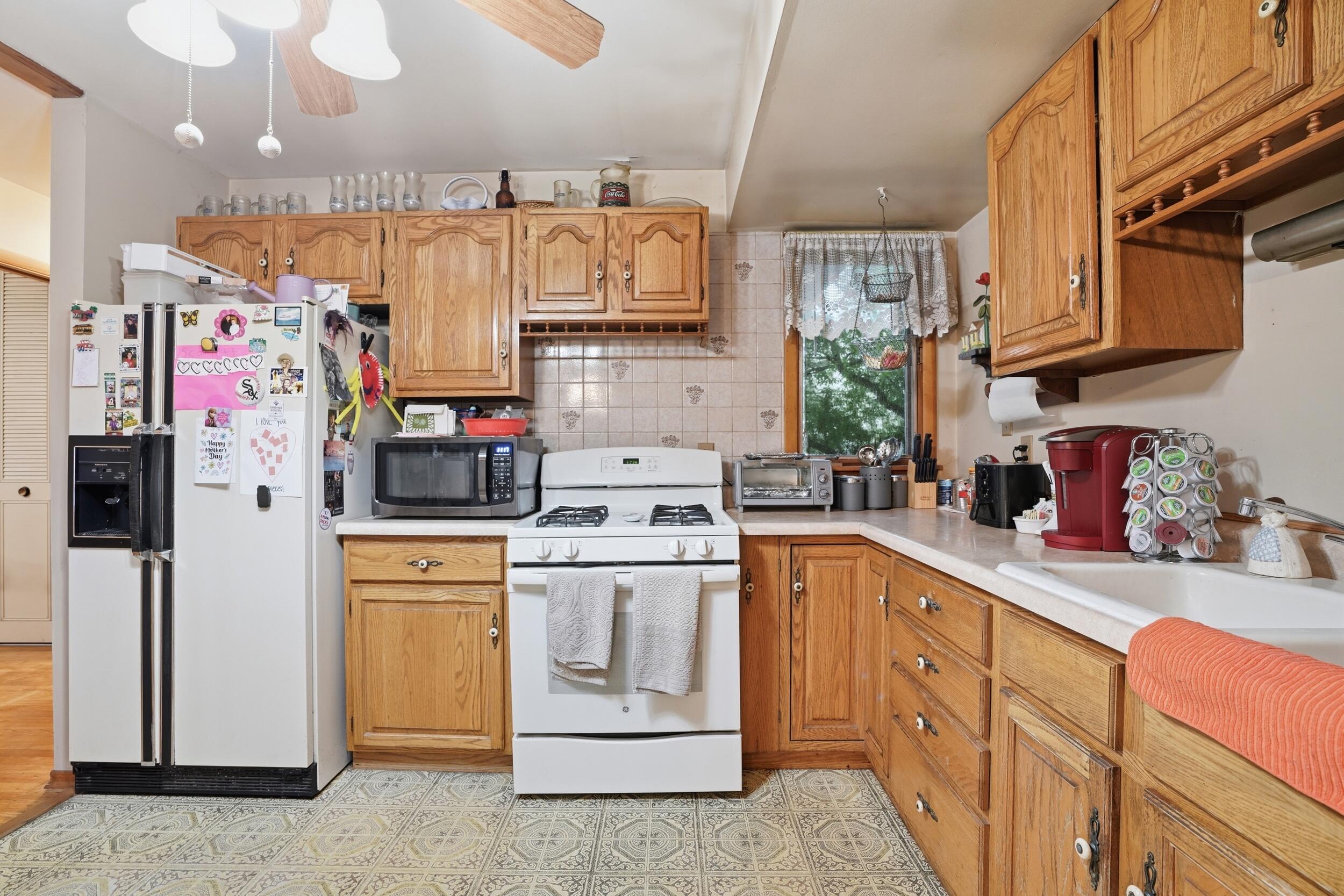 7055 Van Buren Street, Merrillville, IN 46410; Image #12