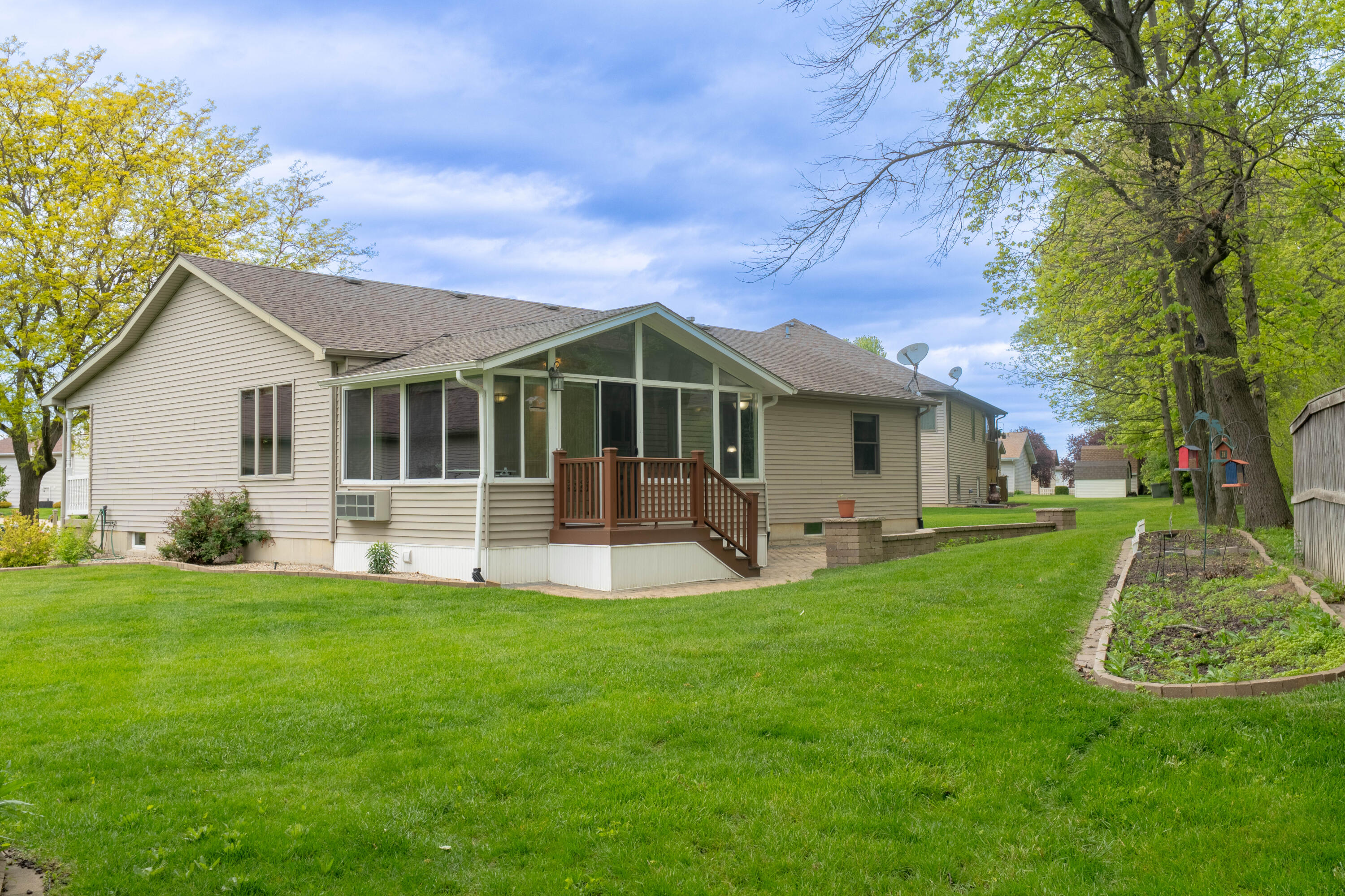 7019 Forest Ridge Drive, Schererville, IN 46375; Image #19