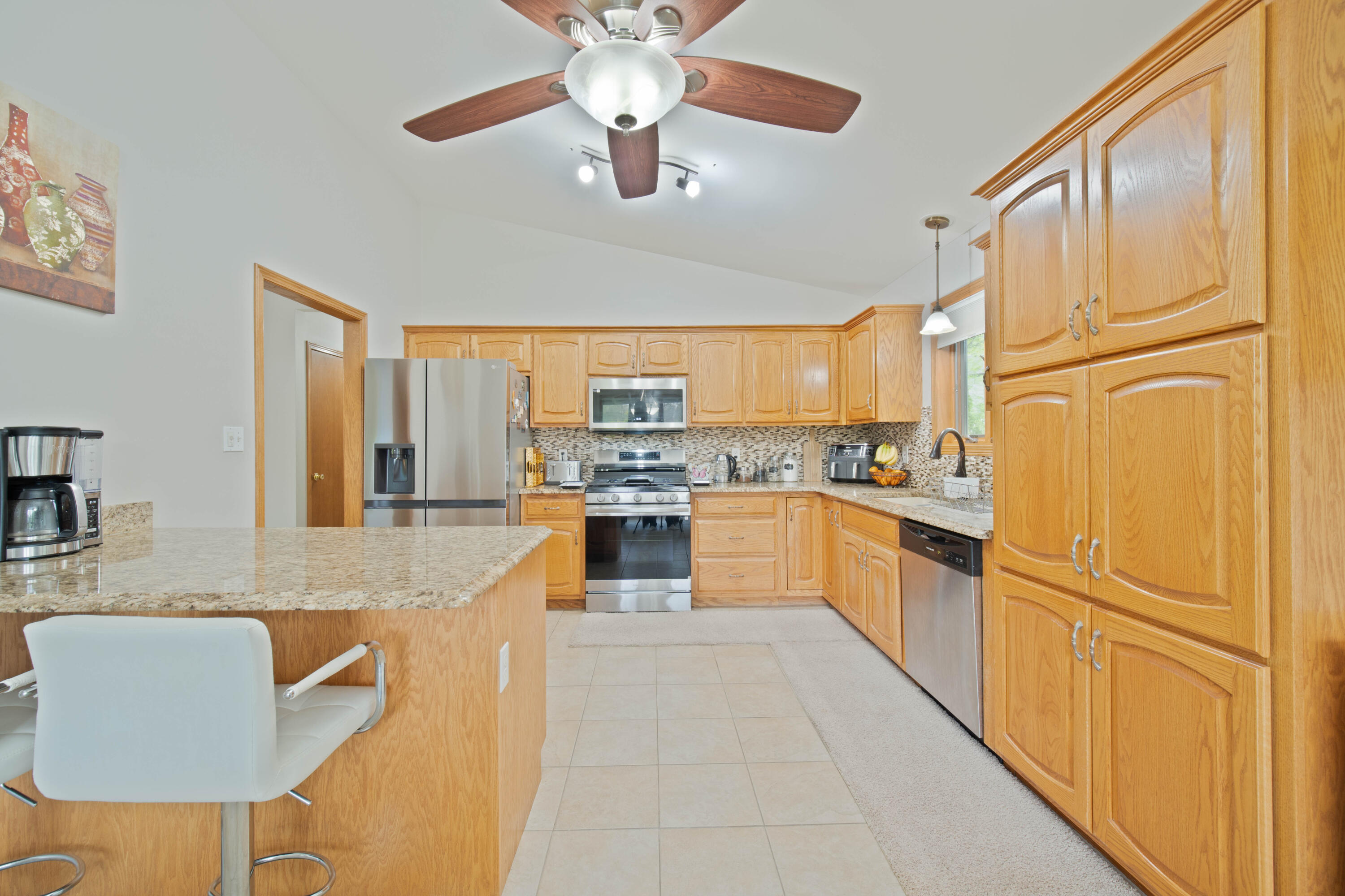 7019 Forest Ridge Drive, Schererville, IN 46375; Image #7