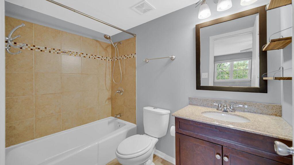 120 New Orleans Street, Schererville, IN 46375; Image #13