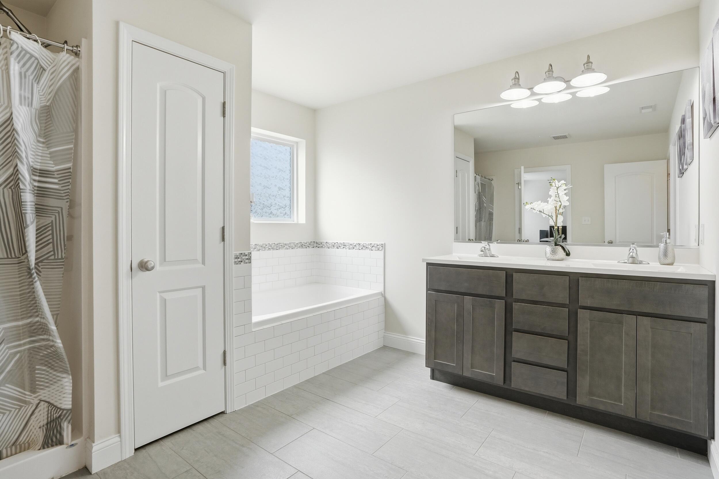 1414 Gates Drive, Schererville, IN 46375; Image #17