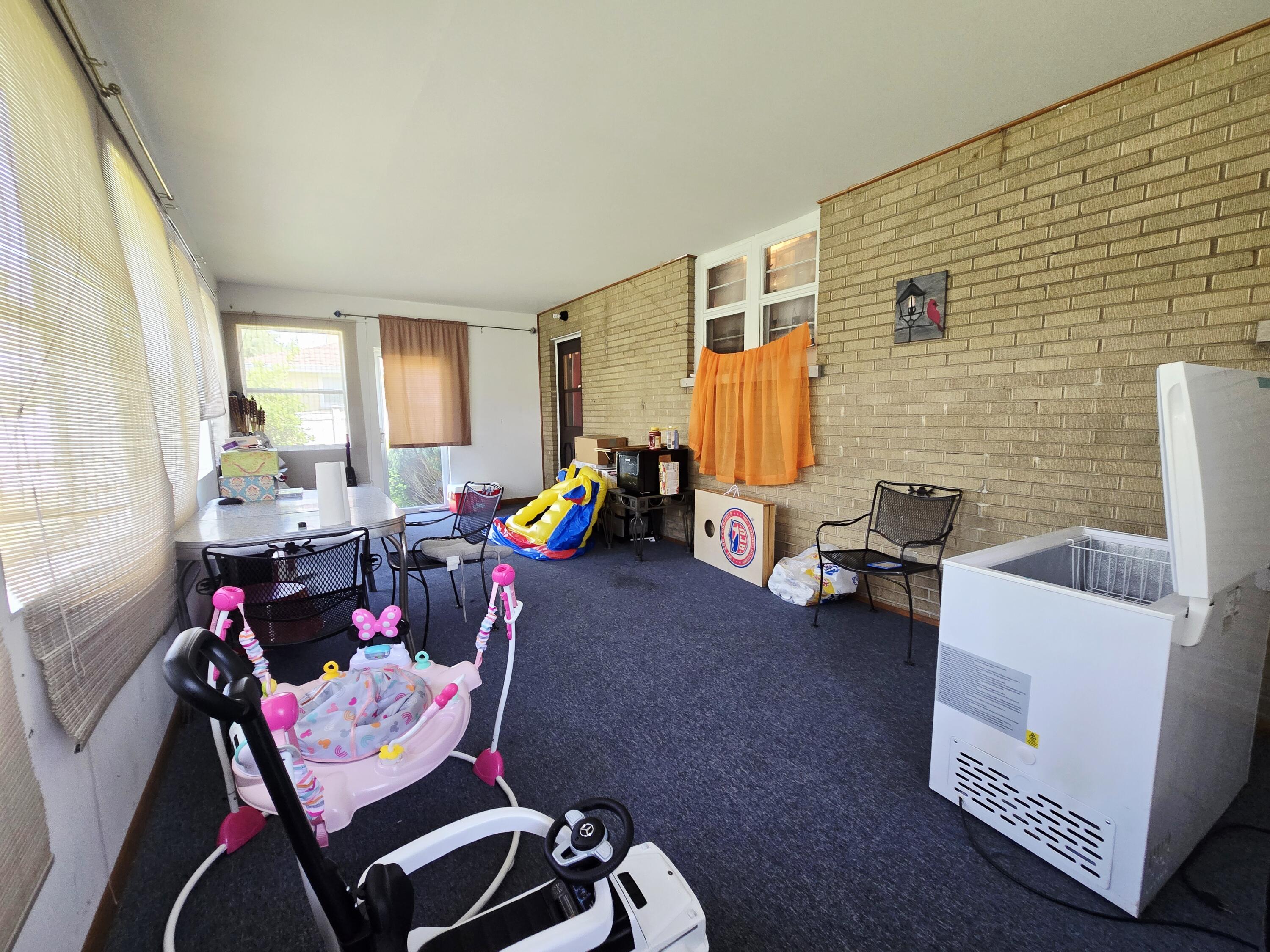8606 Calumet Avenue, Munster, IN 46321; Image #9