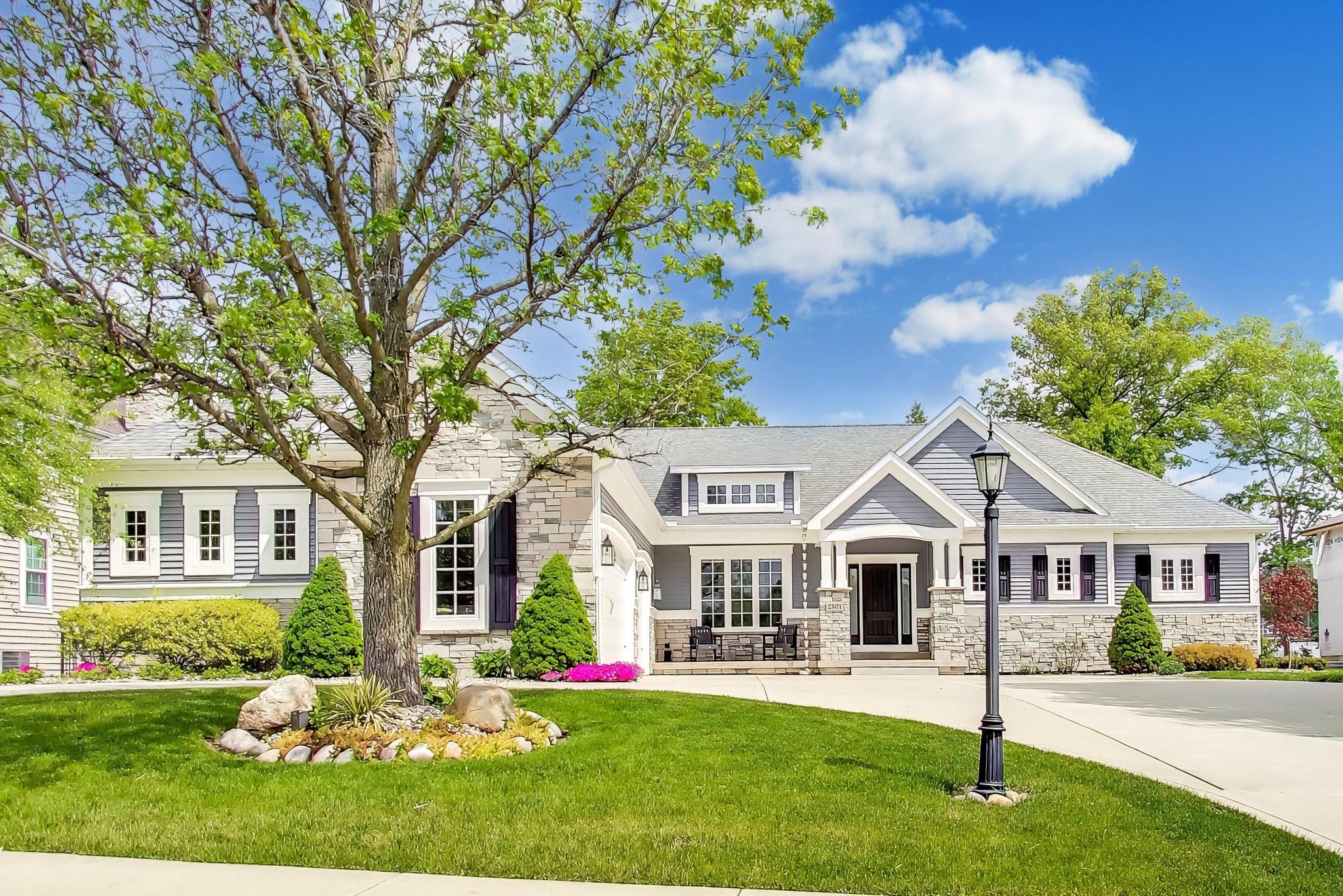 2501 Pennington Place, Valparaiso, IN 46383; Image #2