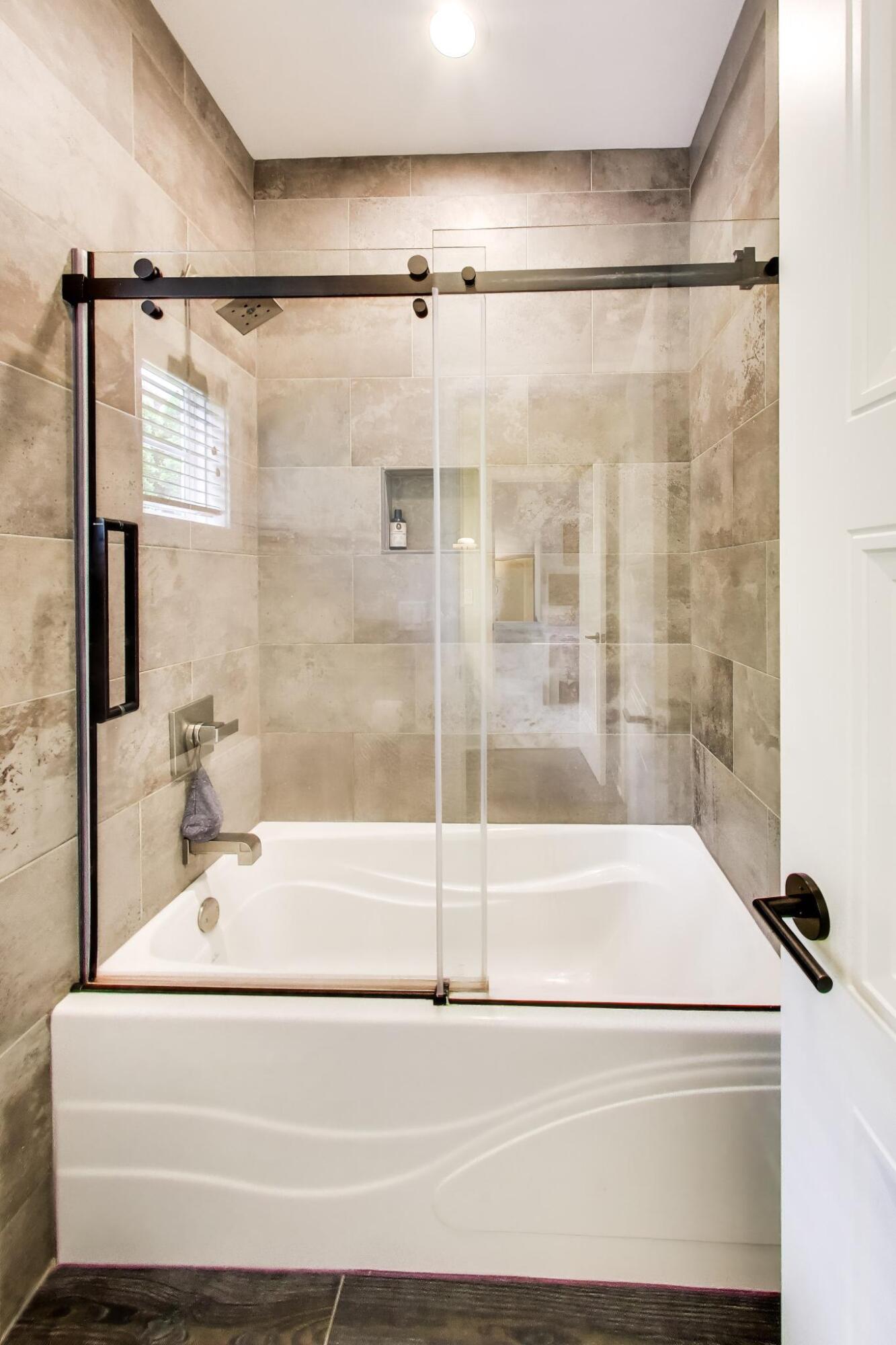 2501 Pennington Place, Valparaiso, IN 46383; Image #43