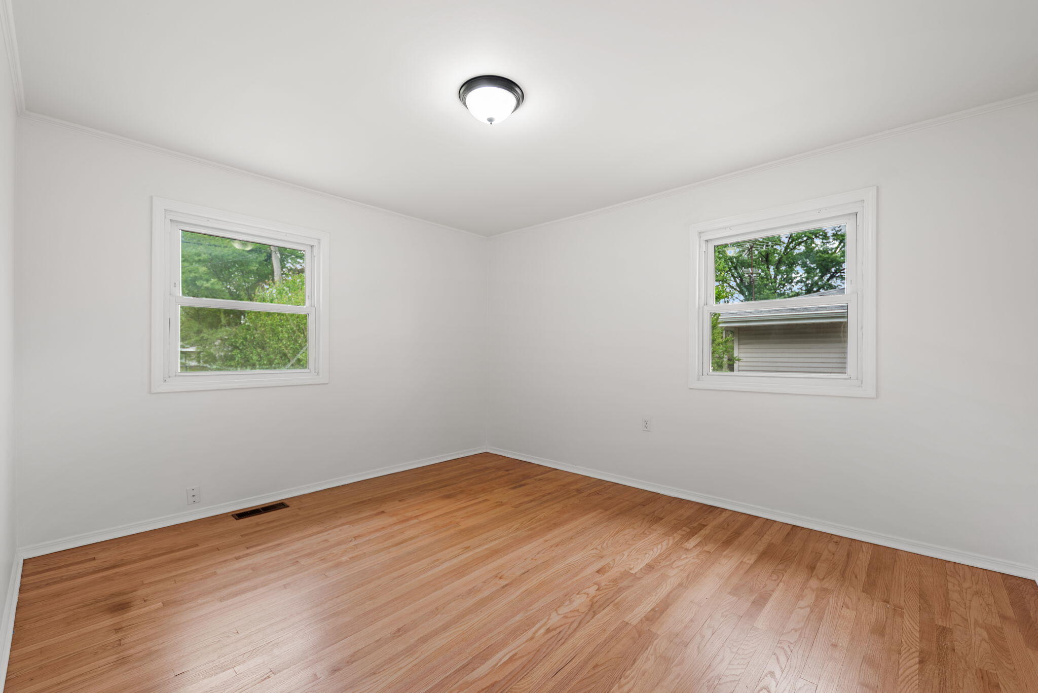 766 Fremont Road, Valparaiso, IN 46385; Image #14