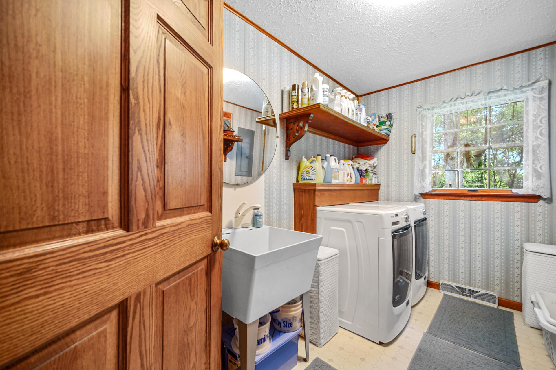 3935 N 950 E, Grovertown, IN 46531; Image #19