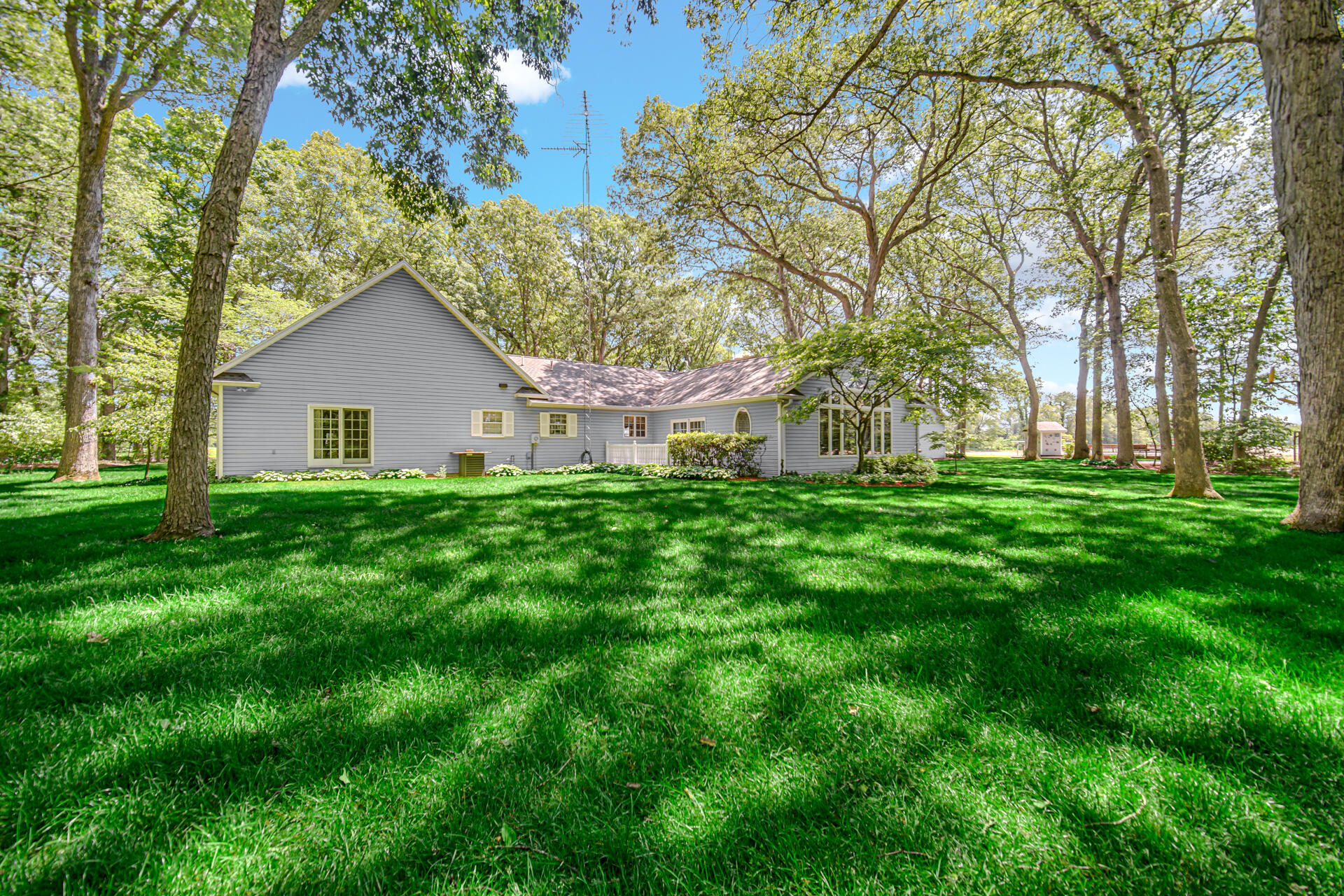 3935 N 950 E, Grovertown, IN 46531; Image #4