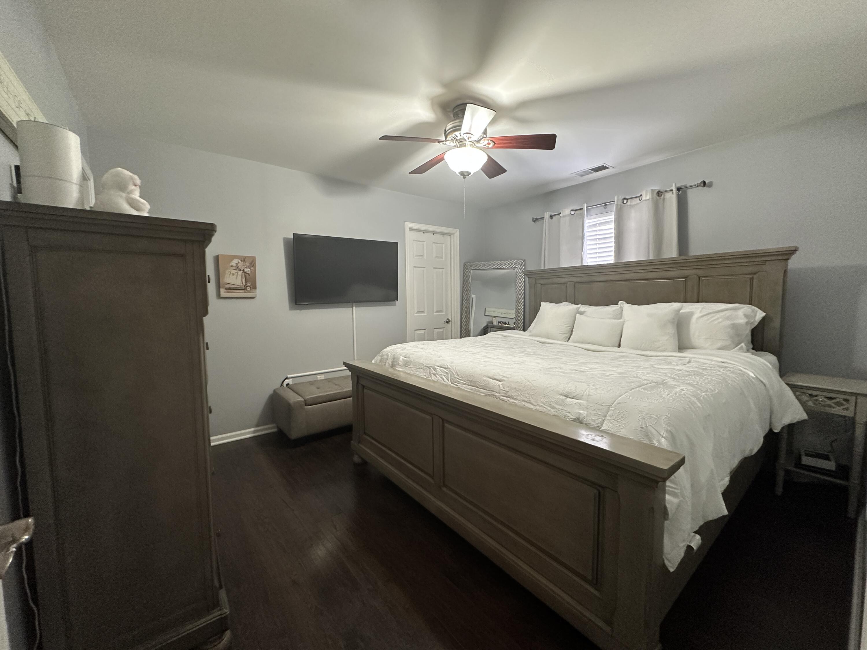 4669 W 73rd Court, Merrillville, IN 46410; Image #6
