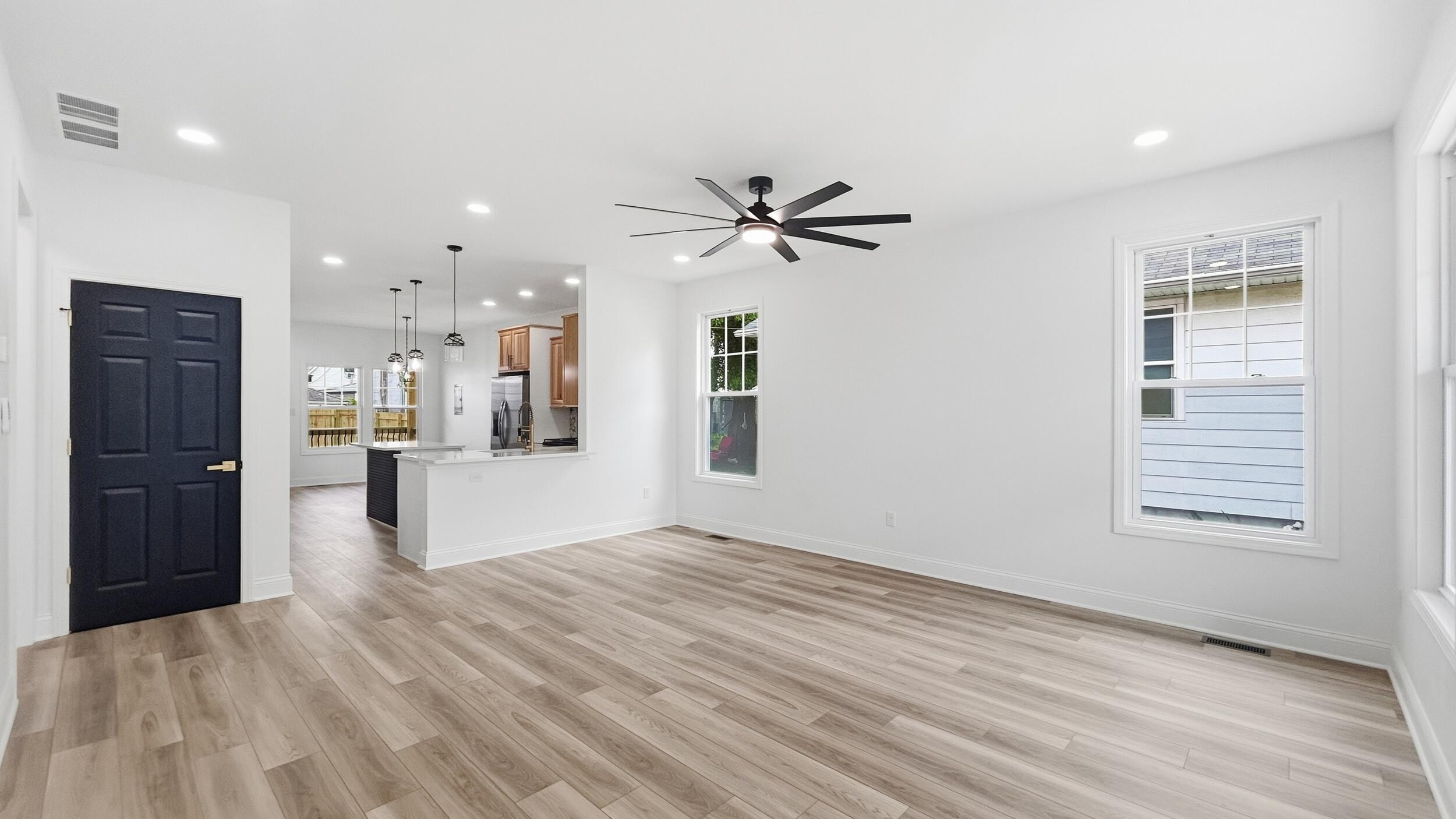 5658 Walter Avenue, Hammond, IN 46320; Image #3