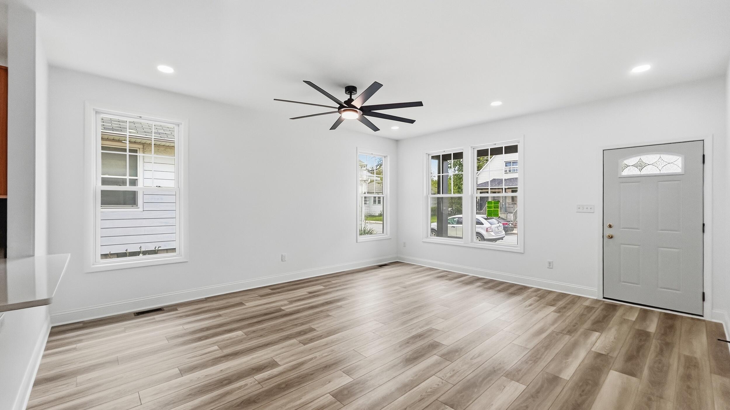 5658 Walter Avenue, Hammond, IN 46320; Image #4