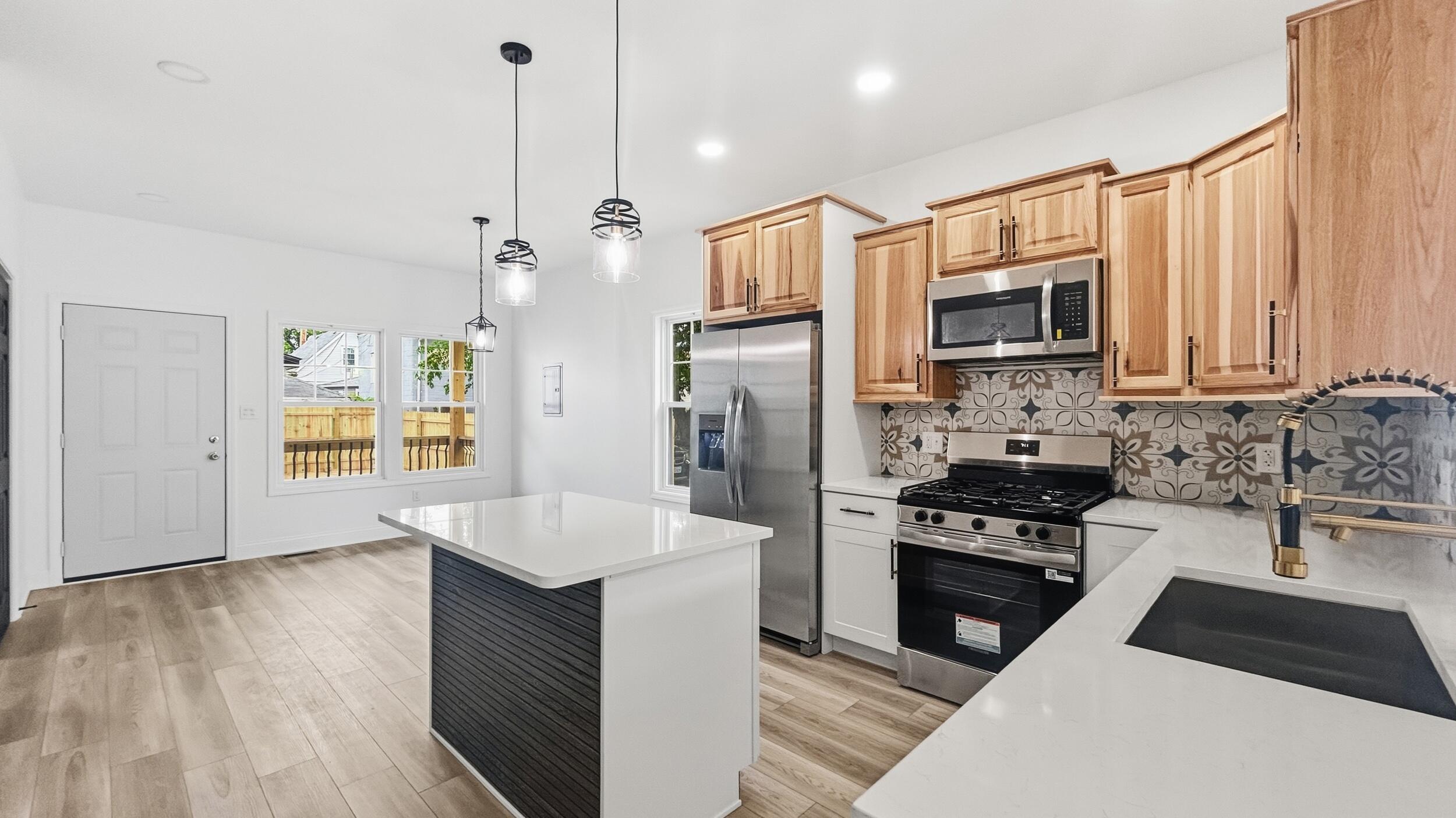 5658 Walter Avenue, Hammond, IN 46320; Image #5