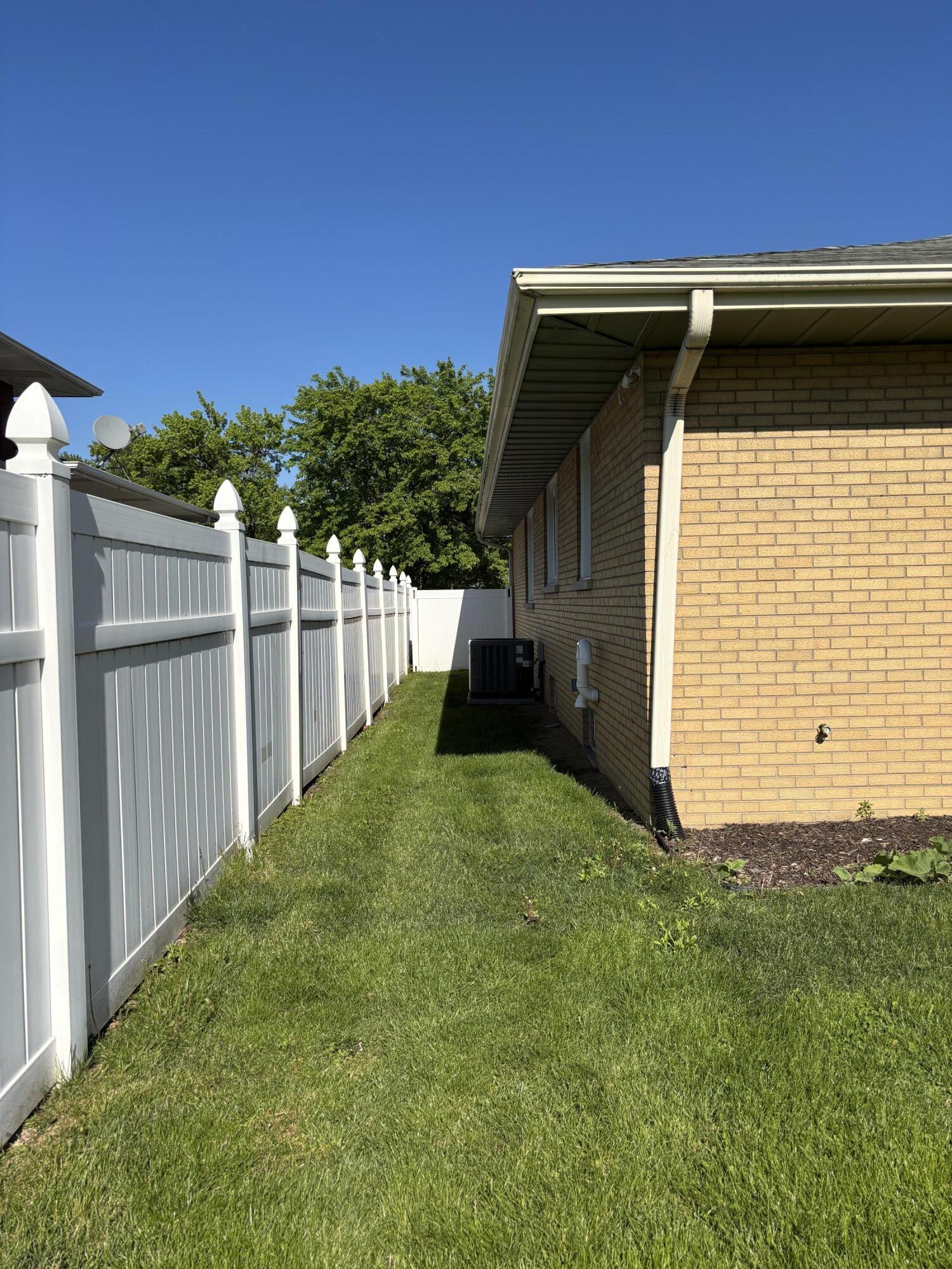 8108 Madison Avenue, Munster, IN 46321; Image #11