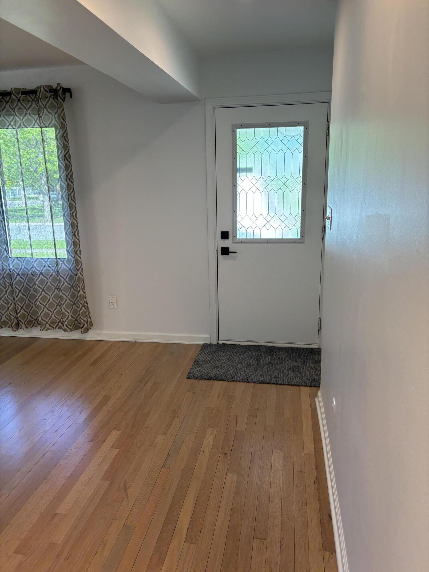 8108 Madison Avenue, Munster, IN 46321; Image #13