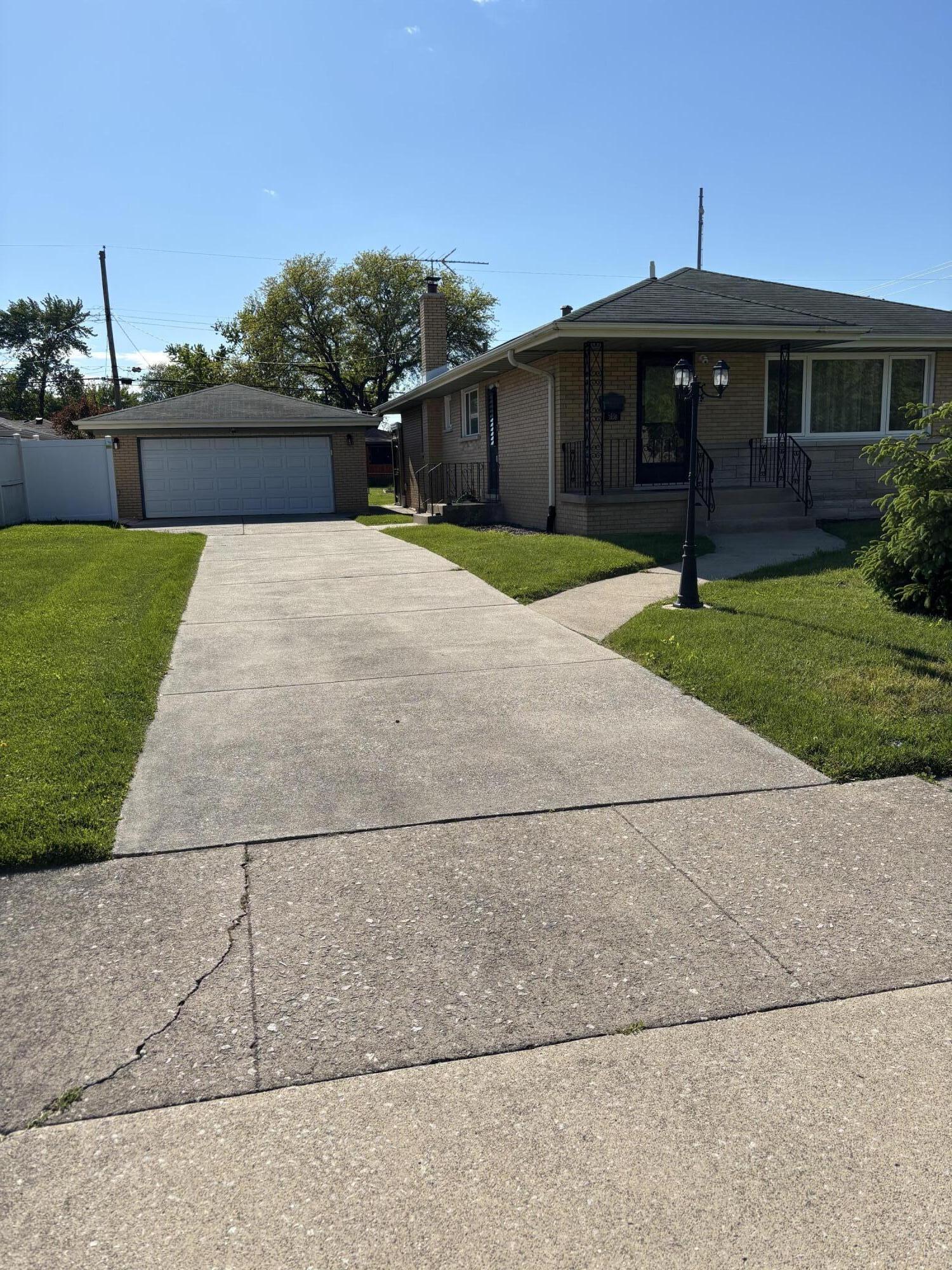 8108 Madison Avenue, Munster, IN 46321; Image #2