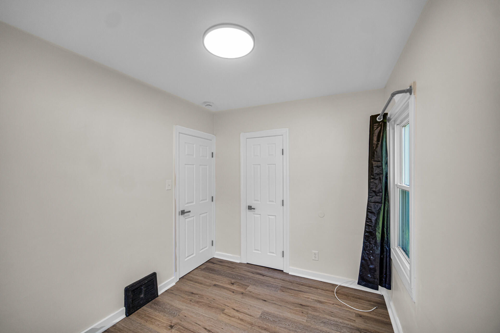 2756 Howard Street, Lake Station, IN 46405; Image #15