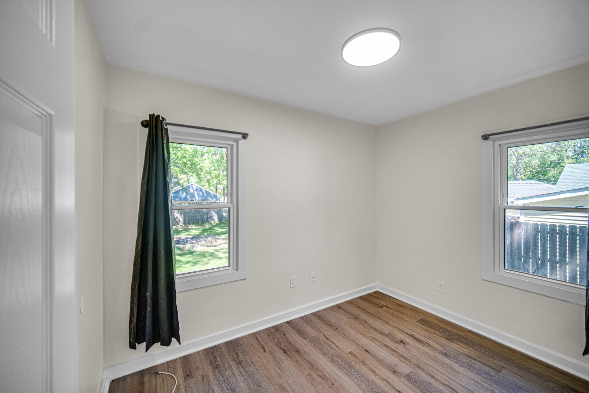 2756 Howard Street, Lake Station, IN 46405; Image #16